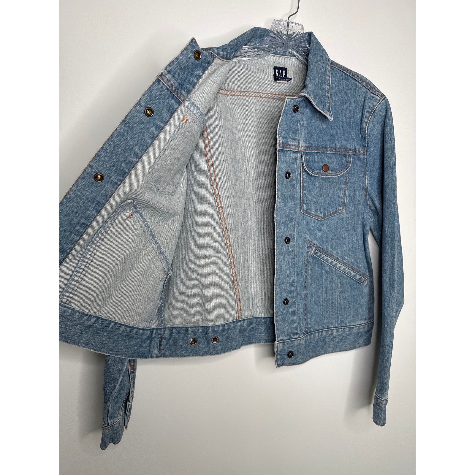 Gap Y2K GAP Denim Trucker Jacket Light Wash Size L 2001 Unisex Size L / US 10 / IT 46 - 10 Thumbnail