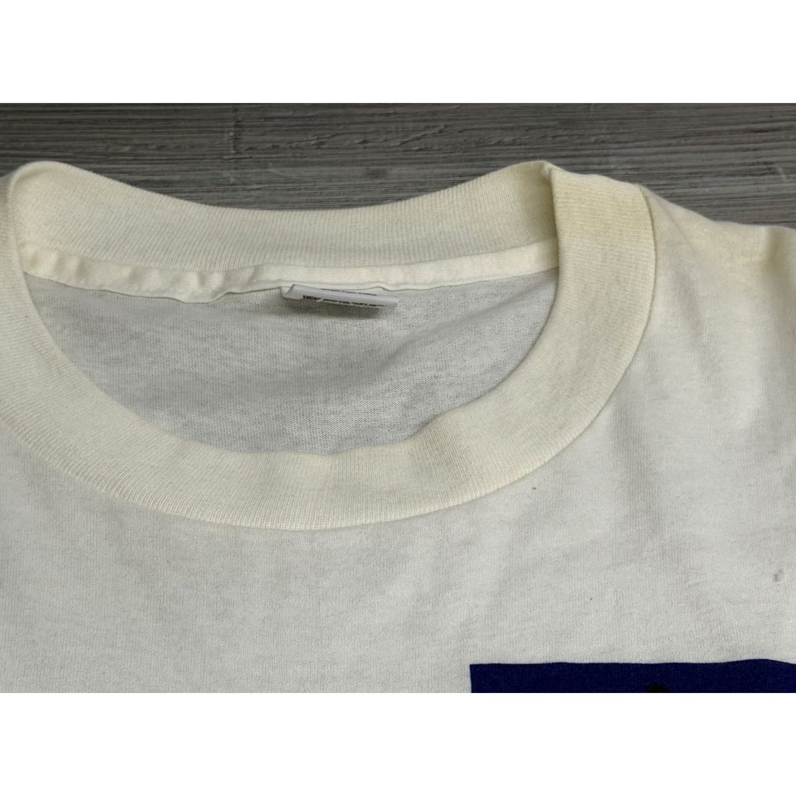 Anvil VINTAGE Anvil T-Shirt Workout Exercise Aerobics 90s Oversized XL White Graphic Print Logo Men Regular Crew Neck Short Sleeve USA Mens XS? Size US XL / EU 56 / 4 - 4 Thumbnail