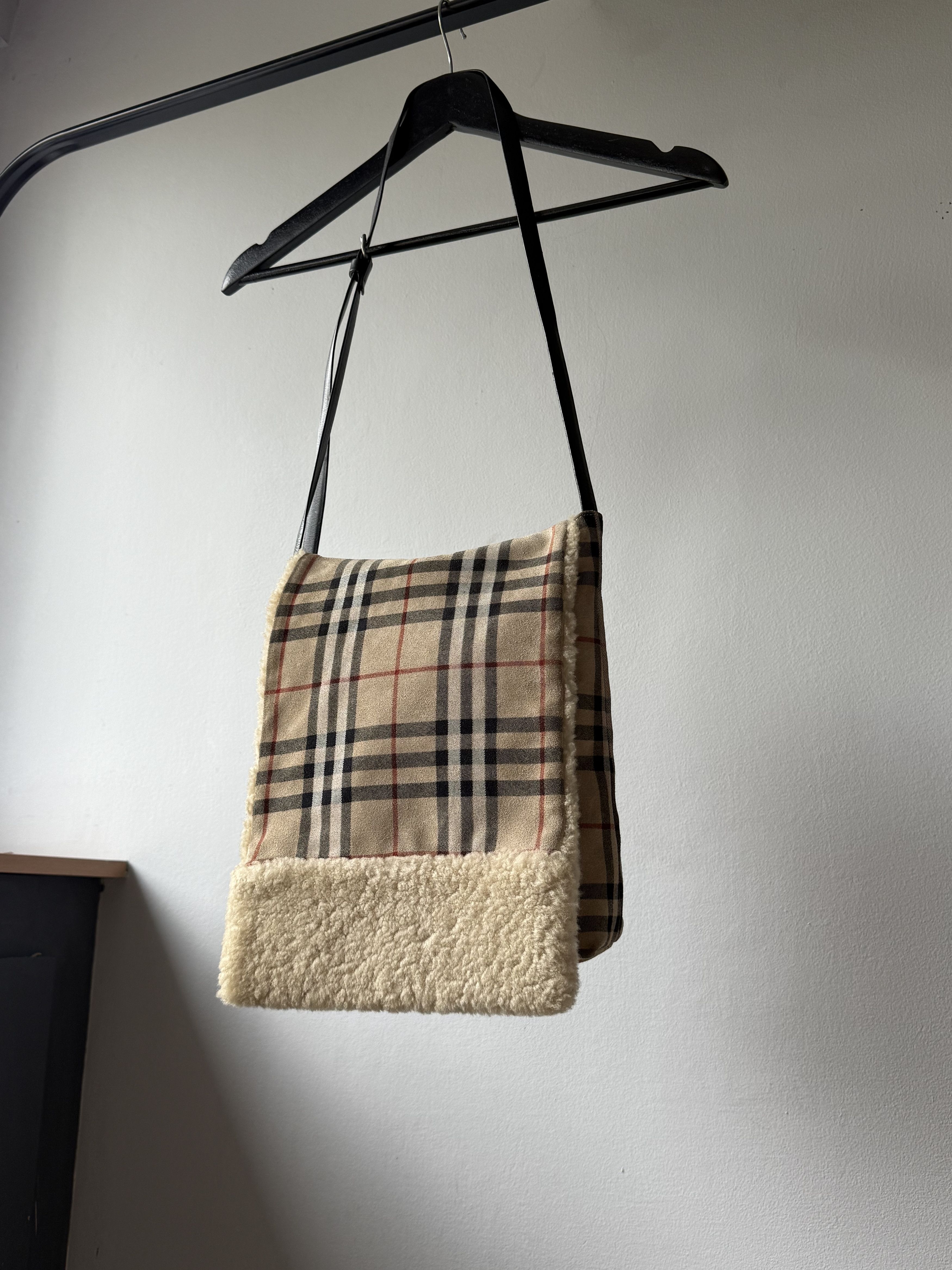 Burberry Burberry Nova Check Suede Shearling Shoulder Open Flap Bag Size ONE SIZE - 5 Thumbnail
