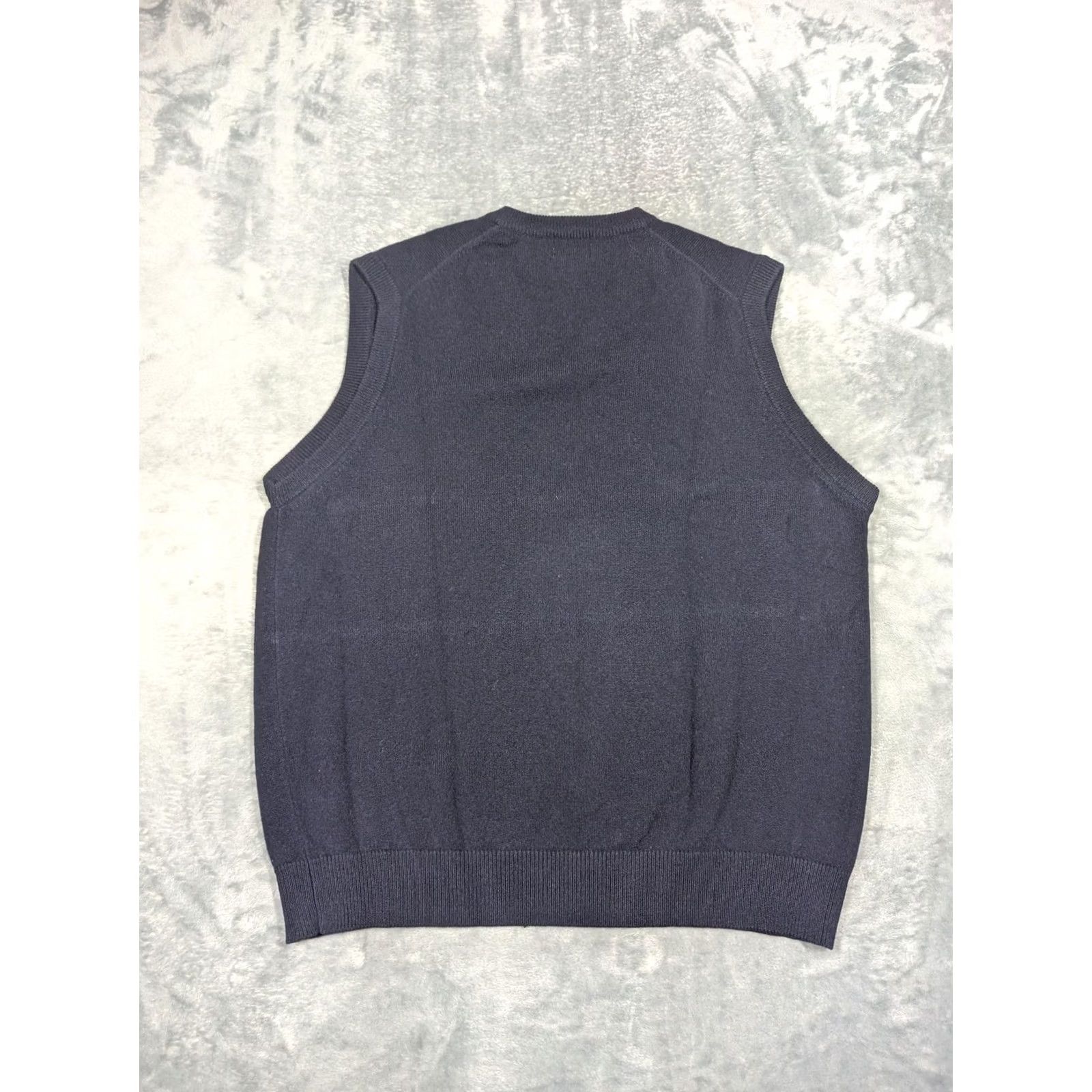 Vintage VINTAGE L.L. Bean Sweater Vest Mens Large Blue Lambswool V-Neck Hong Kong Size US L / EU 52-54 / 3 - 5 Thumbnail