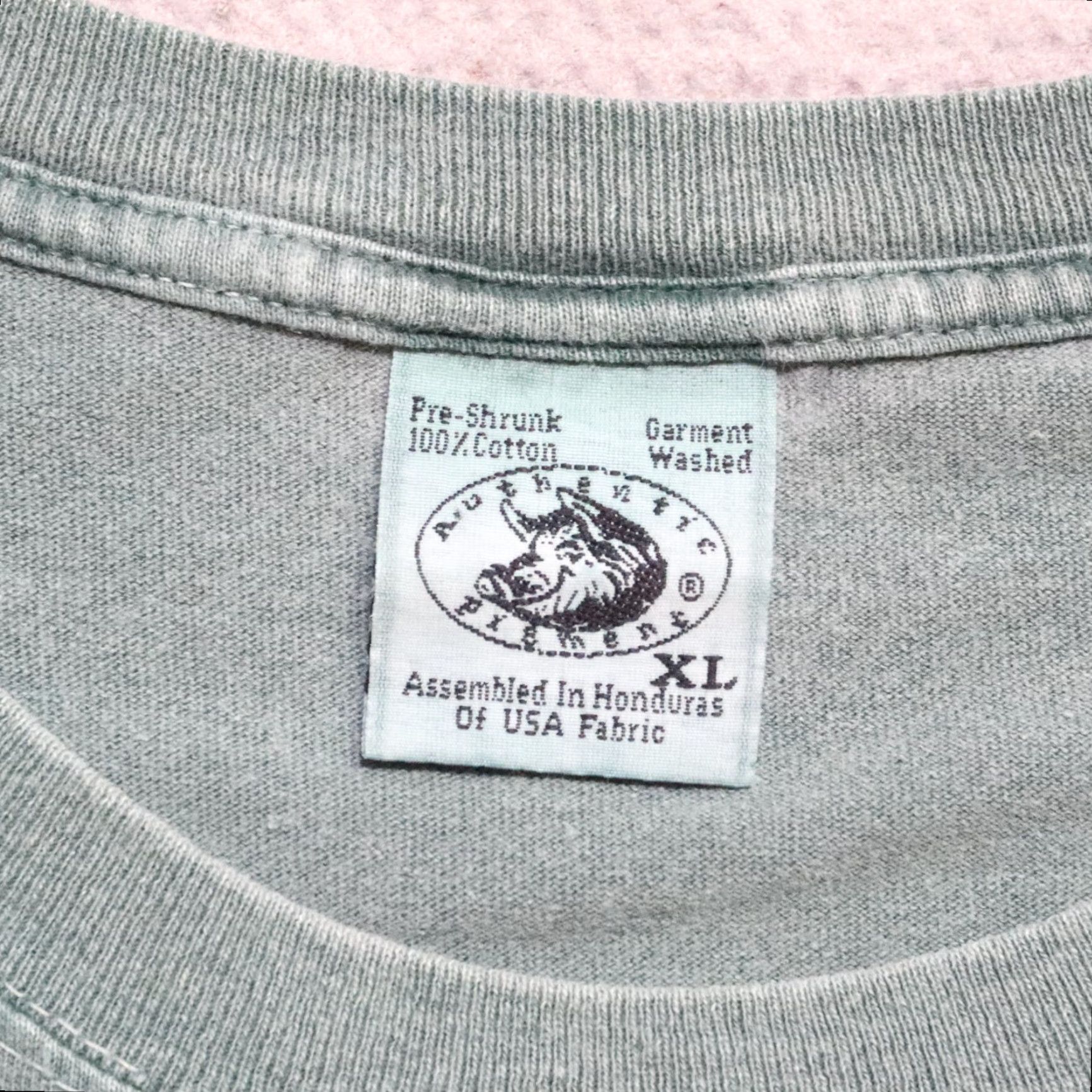 Vintage VINTAGE TypO Logo Shirt XL Mens White 90s Overwashed Made in USA Logo Shirt Size US XL / EU 56 / 4 - 7 Thumbnail