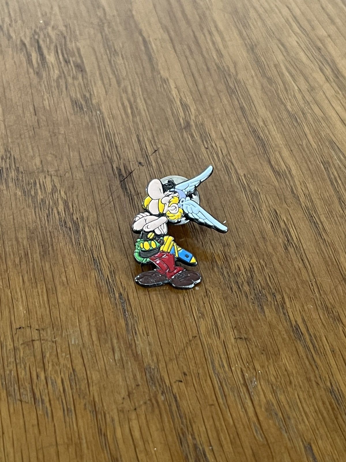 Vintage Asterix vintage pin Size ONE SIZE - 1 Thumbnail