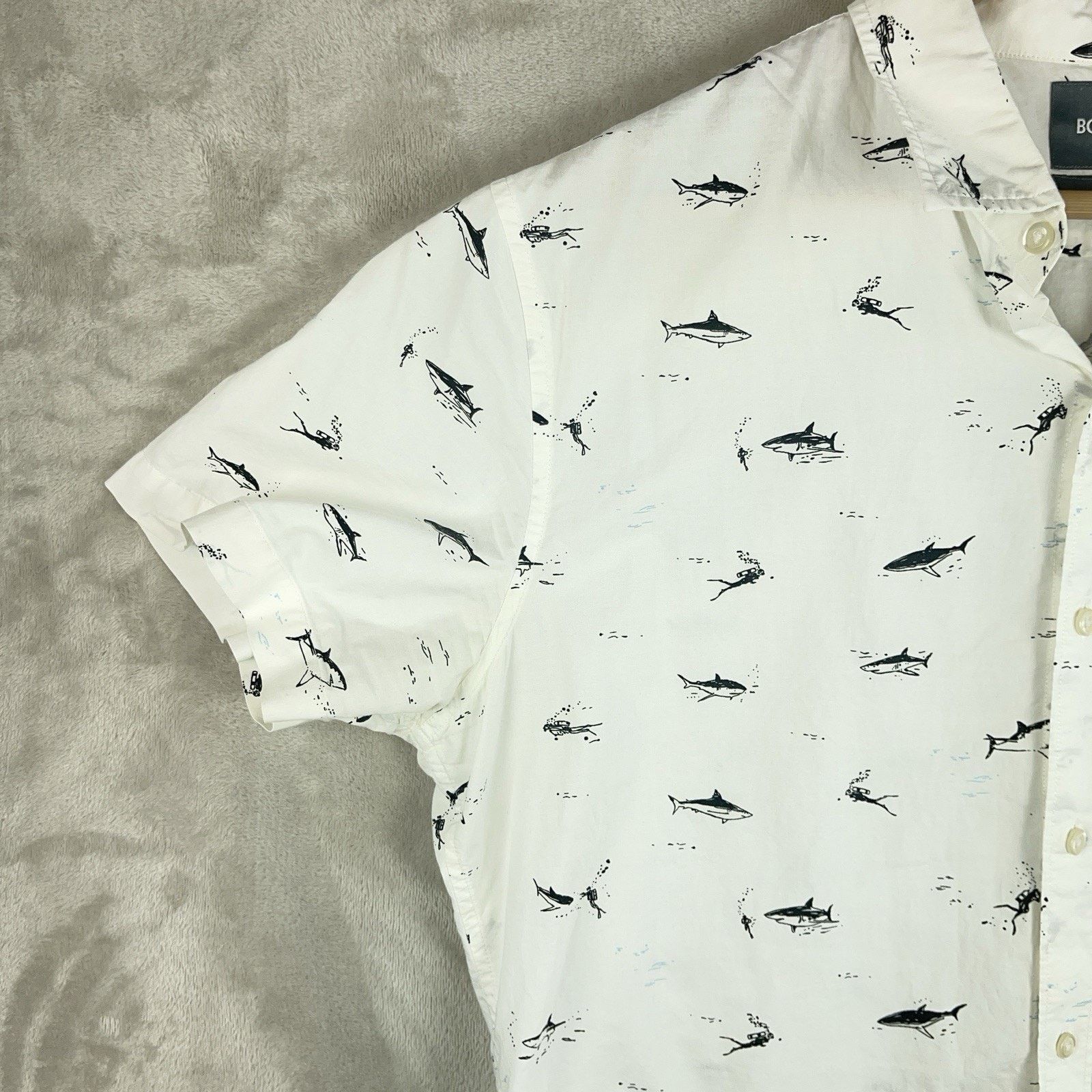 Bonobos Bonobos Slim Fit Mens Shirt Large Shark Scuba Diver Nautical Size US L / EU 52-54 / 3 - 4 Thumbnail