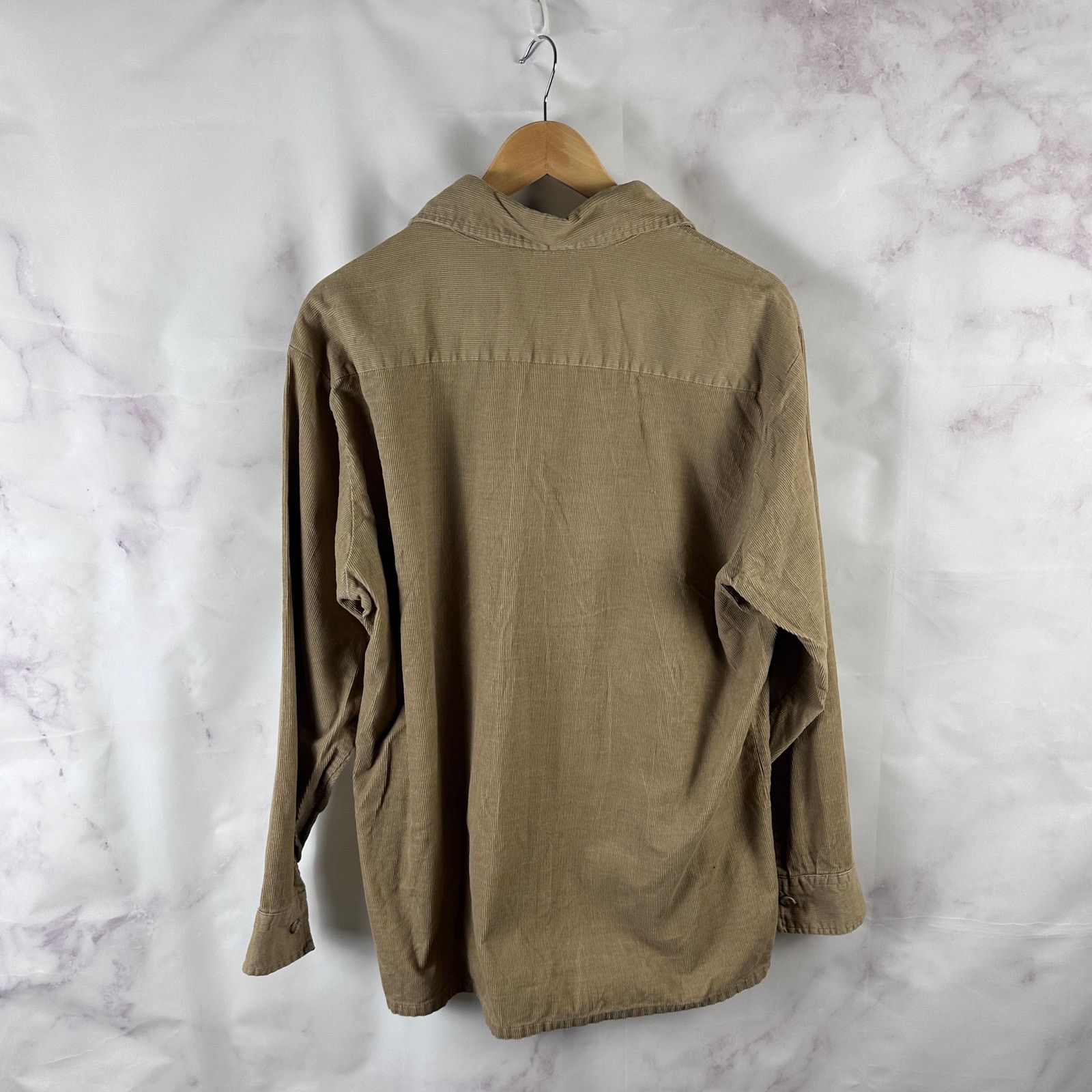 Vintage Vintage Leisuroy Tan Corduroy Button-Up Shirt Size US XL / EU 56 / 4 - 5 Thumbnail
