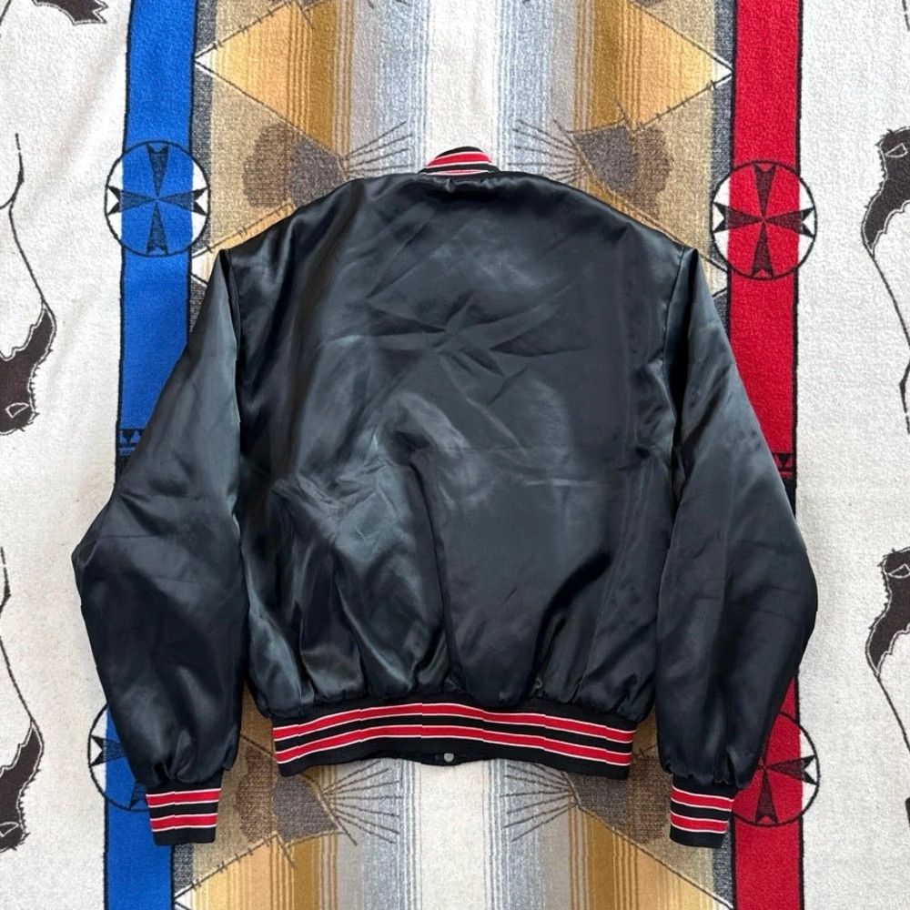 Holloway VINTAGE Detroit Red Wings Bomber Satin Jacket NHL 90s Black Red Men XL Front Snap Closure Jacket Size US XL / EU 56 / 4 - 7 Thumbnail