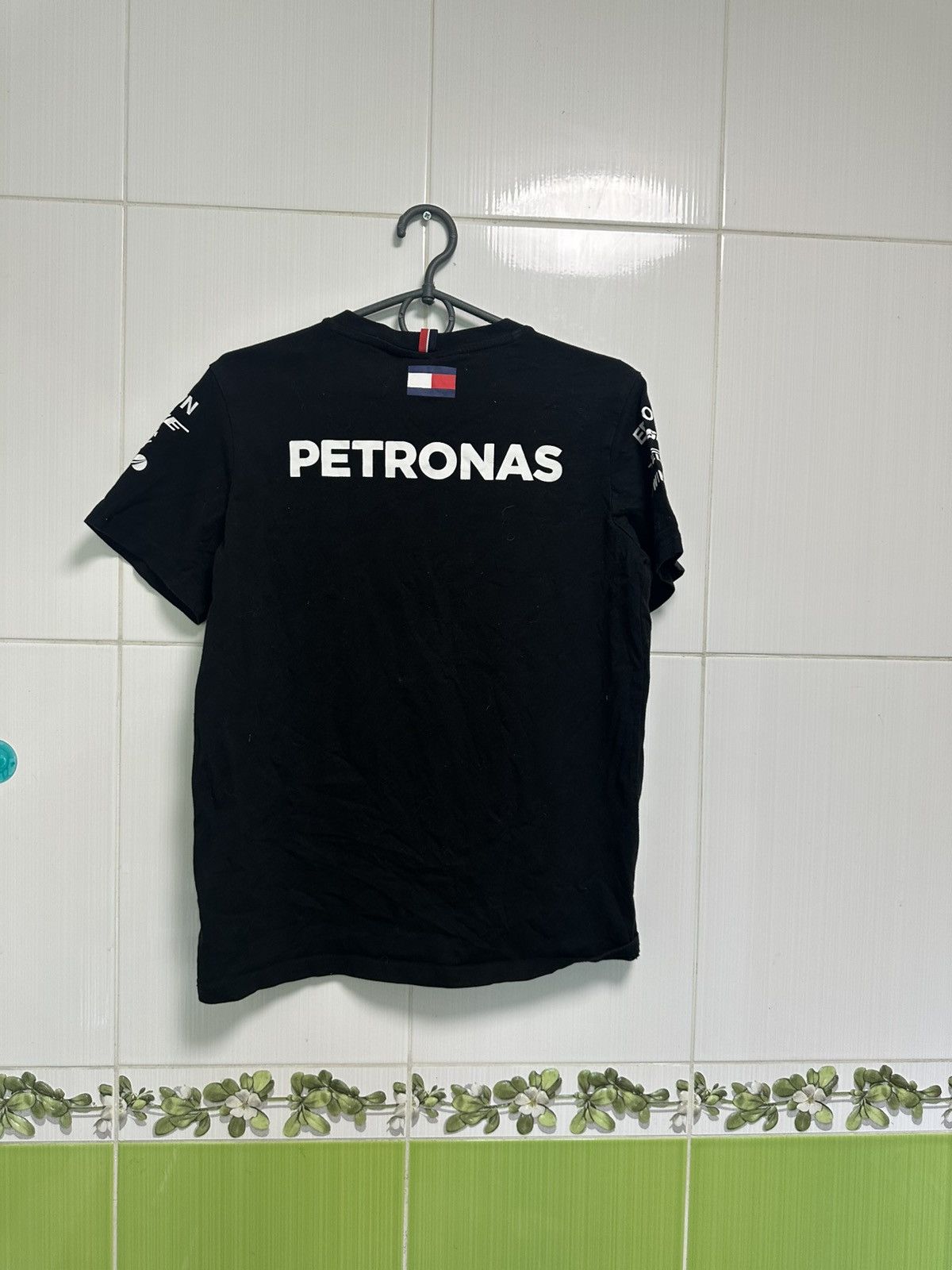 Hugo Boss × Mercedes-Benz Mens Vintage Hugo Boss Mercedes AMG petronas T-shirt 164 Size US S / EU 44-46 / 1 - 7 Thumbnail