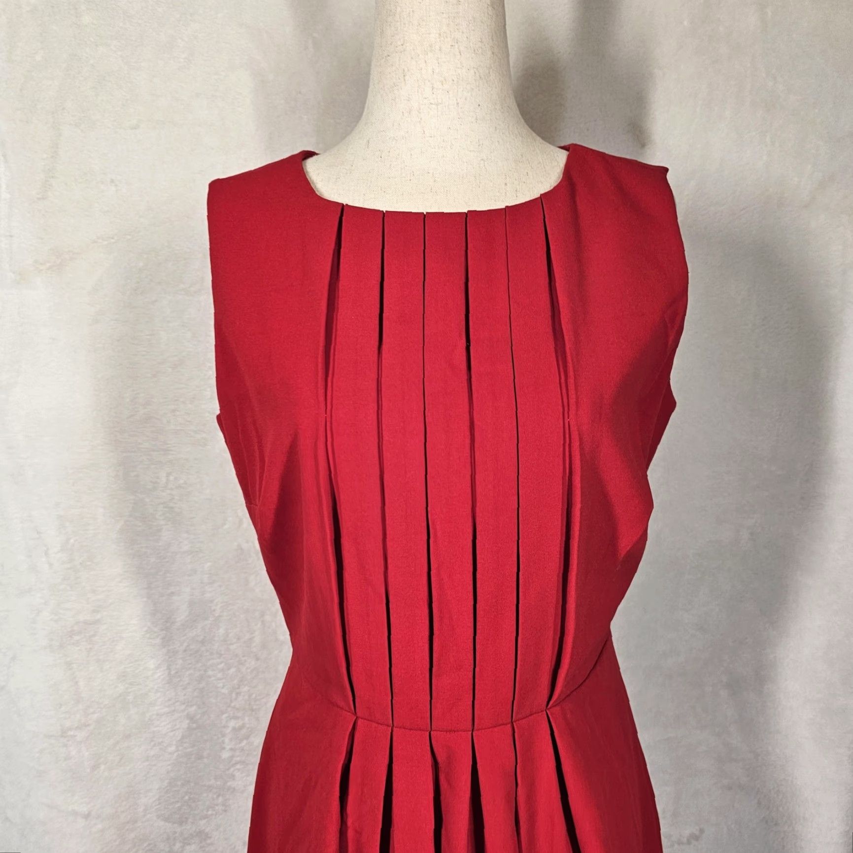 calvin klein fit and flare dress red Evergreen sleeveless box pleated dress – indigenecraft.com main image 1