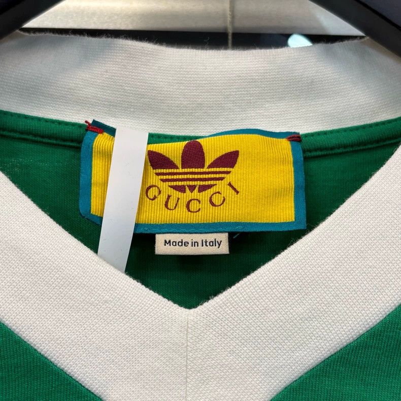 Gucci Gucci Co-branded green slim short sleeves 2502-Nextarrow Size US XS / EU 42 / 0 - 4 Thumbnail