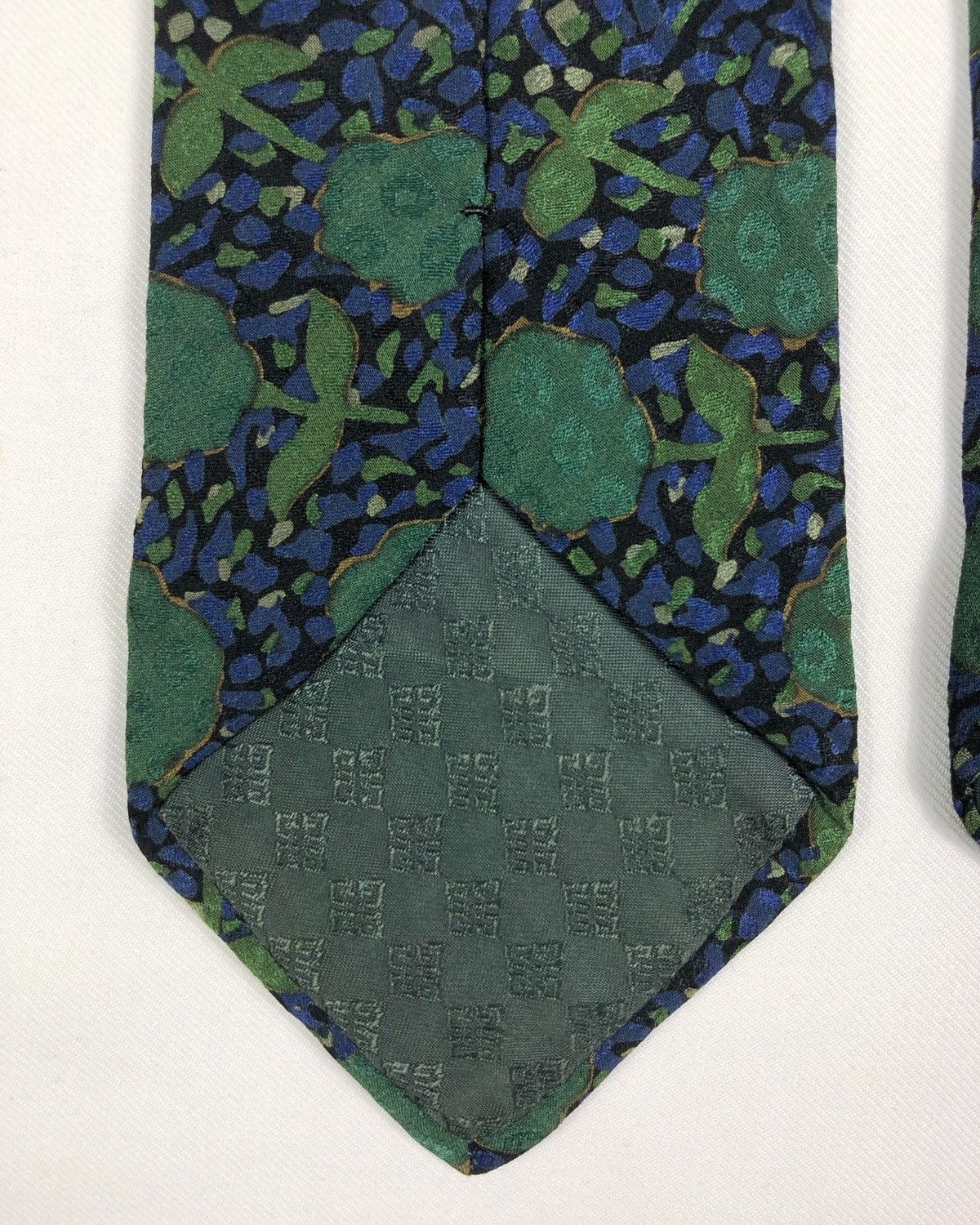 Givenchy Vintage Givenchy Gentleman Floral Silk Tie Made in Italy Size ONE SIZE - 6 Thumbnail