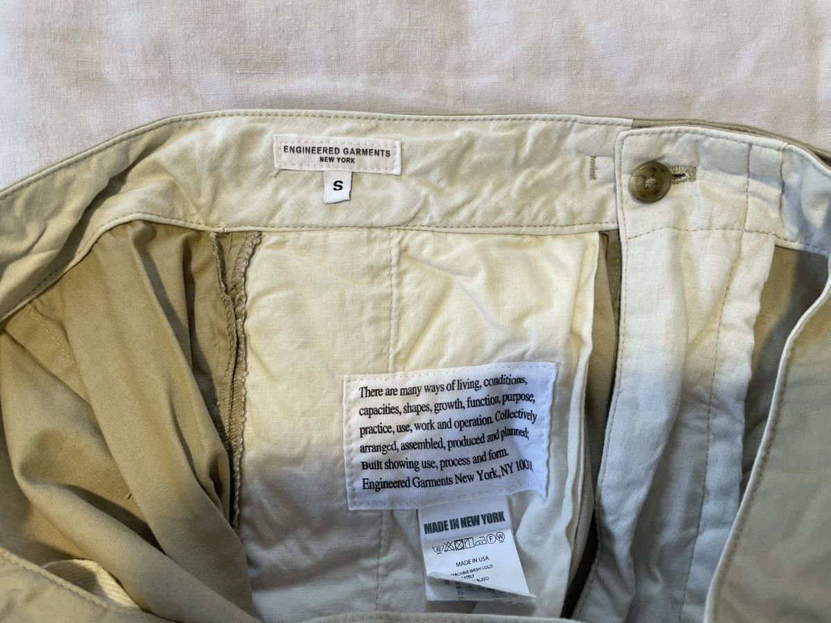 Engineered Garments Engineered Garments Pleated Shorts Beige Size US 30 / EU 46 - 3 Thumbnail