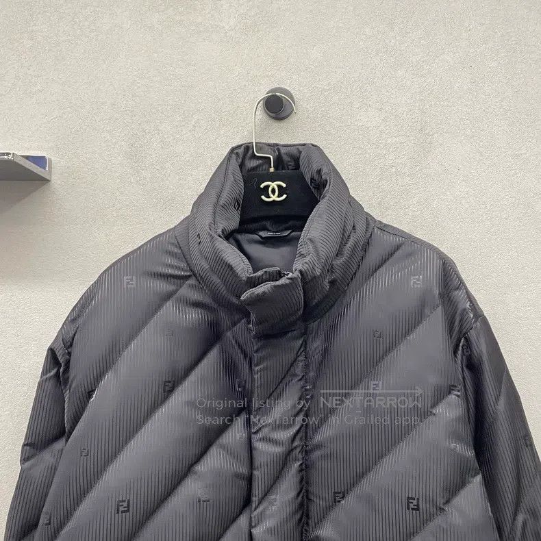 Fendi Fendi Black stand collar down jacket with hidden logo, nyl Size US L / EU 52-54 / 3 - 4 Thumbnail