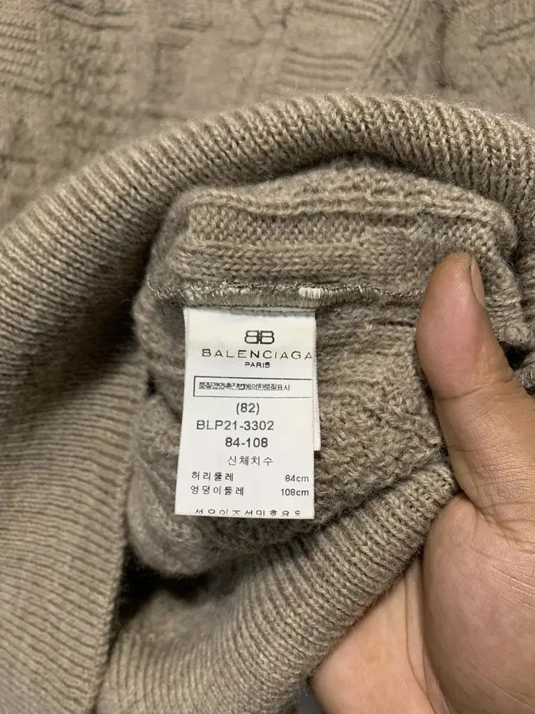 Balenciaga Balenciaga cable knit pattern mocha sweater Size US M / EU 48-50 / 2 - 9 Thumbnail