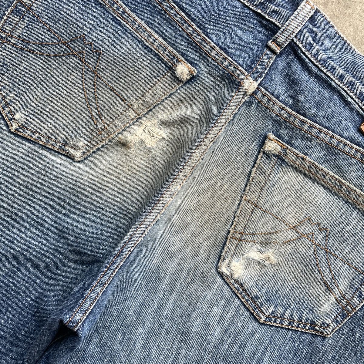 Jean × Kenzo W31x29.5 Vintage Kenzo Jeans Faded Denim Pants Size US 31 - 11 Thumbnail