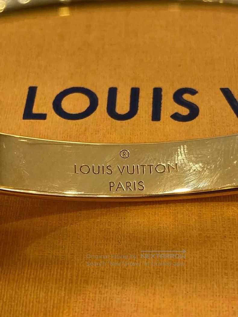 Louis Vuitton Louis Vuitton Gold Crystal Bracelet for Couples. Size ONE SIZE - 5 Thumbnail