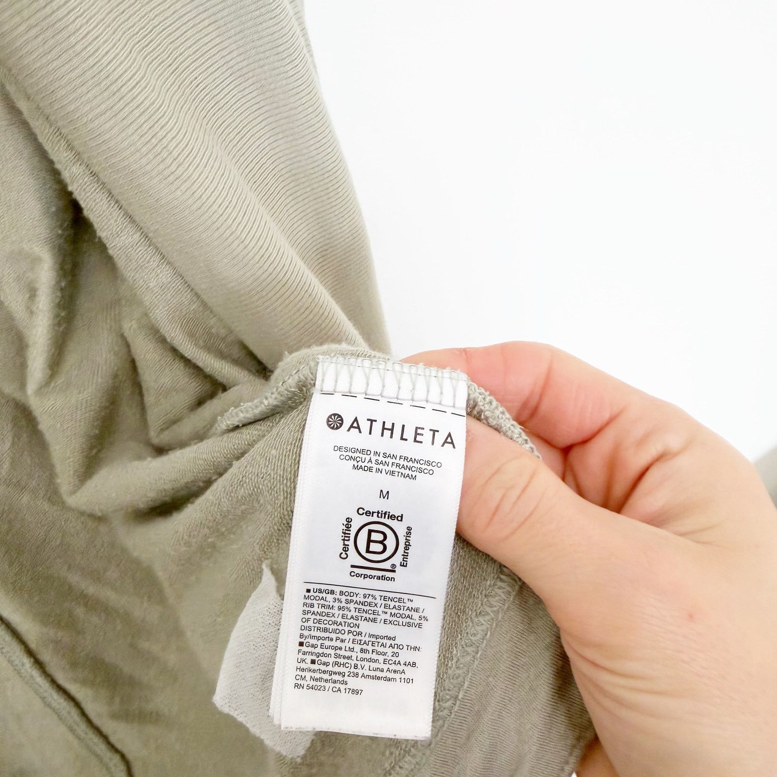 Athleta Athleta Pranayama Restore Wrap Cardigan Sz M Size M / US 6-8 / IT 42-44 - 4 Thumbnail