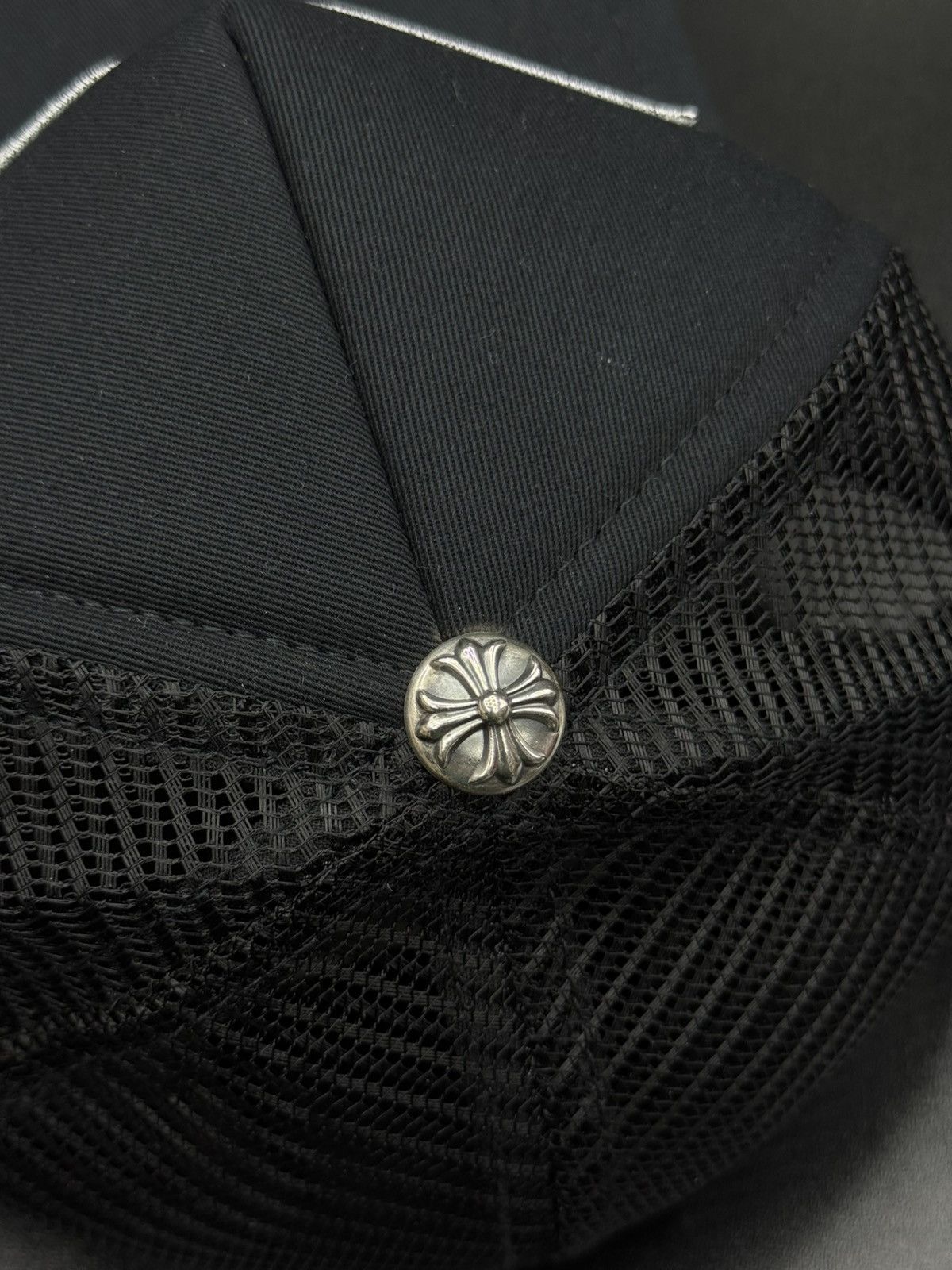 Chrome Hearts Chrome Hearts Welcome To Vegas Logo SnapBack New Size ONE SIZE - 7 Thumbnail