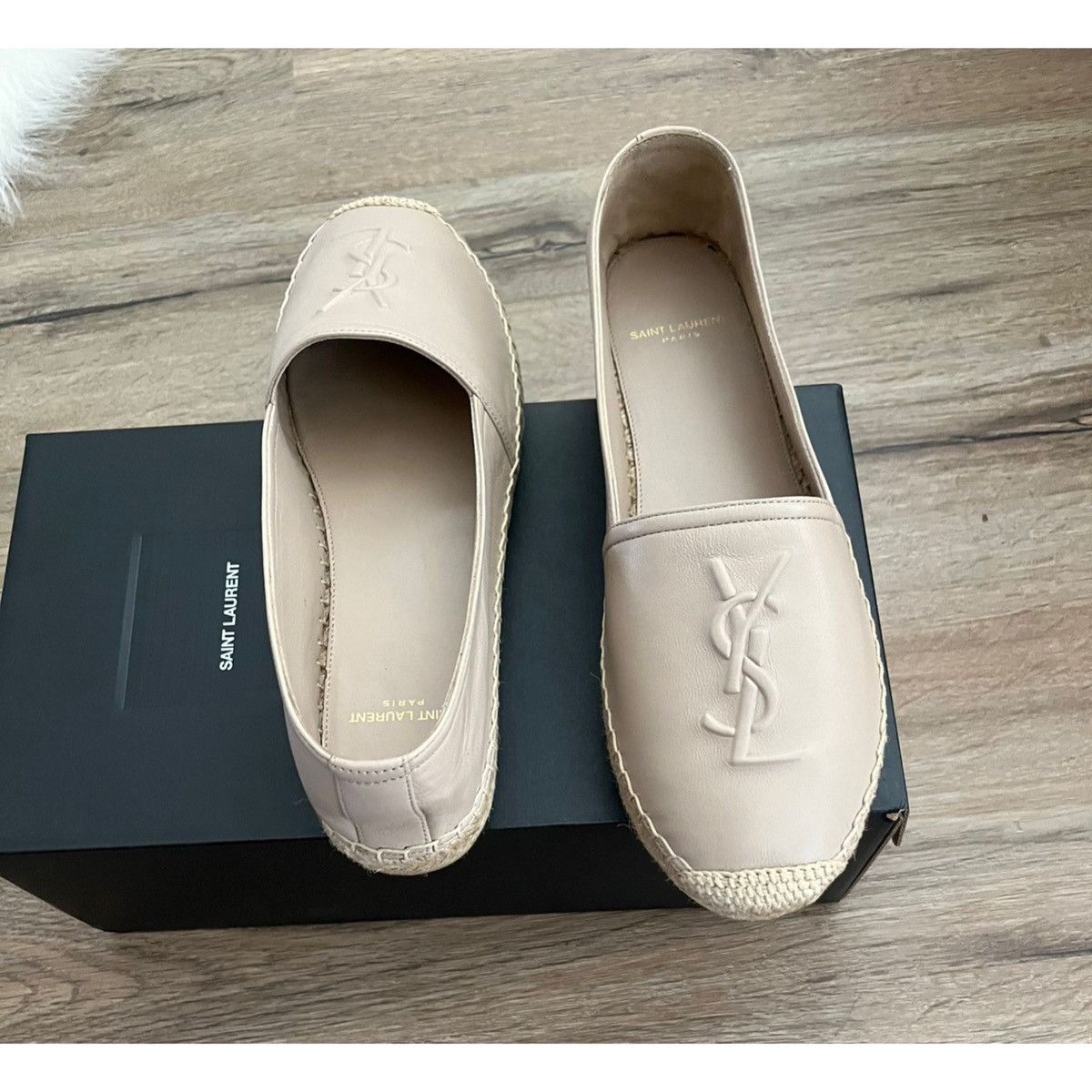YSL LOGO LEATHER ESPADRILLE SHOES