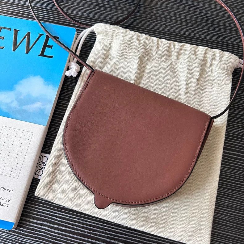 Loewe LOEWE size os Spirited Away has a joint collection of white Size ONE SIZE - 8 Thumbnail