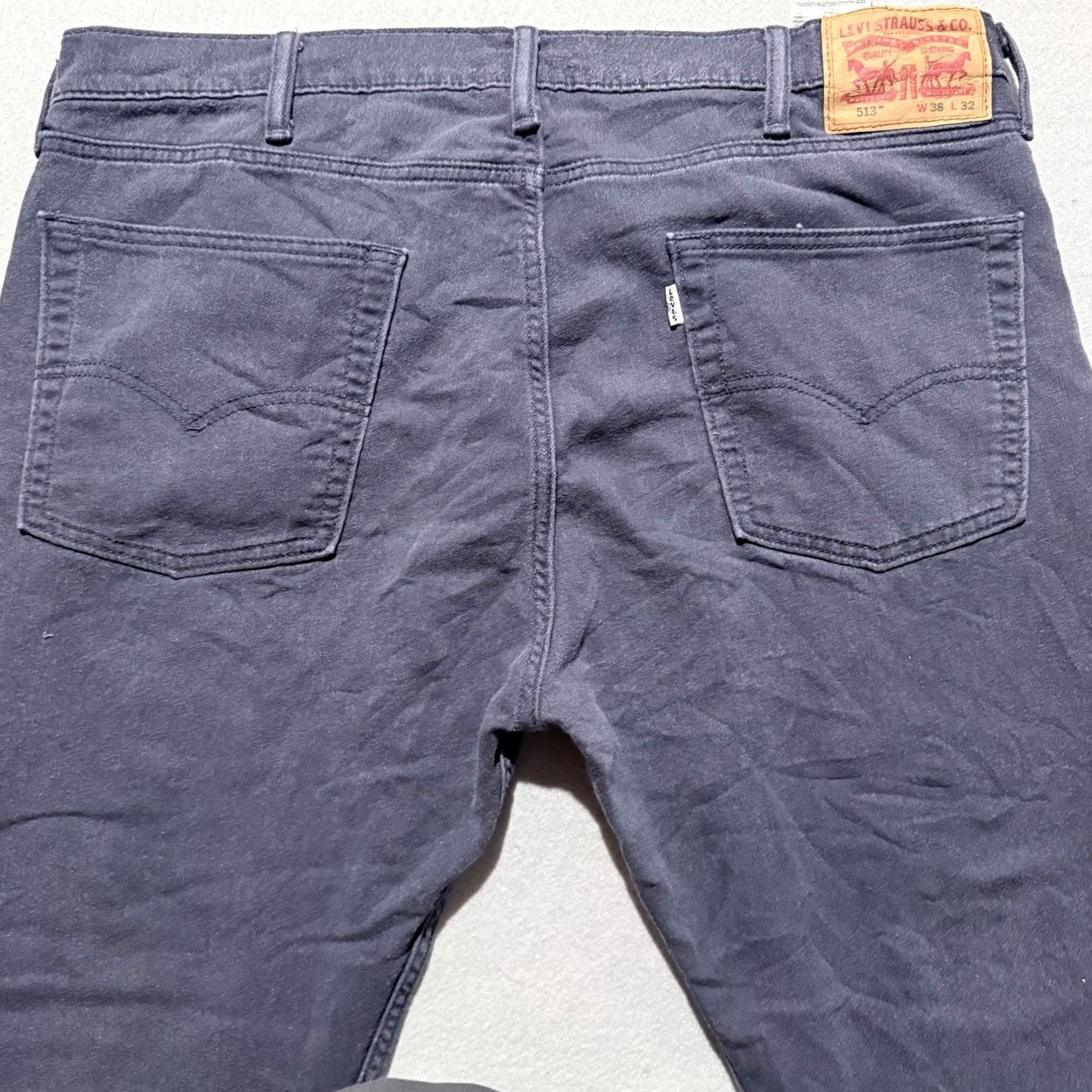 Levi's Levi's 513 Jeans Men Charcoal Gray Denim Straight Leg 38x32 Regular Waist 5-Pocket Logo City Vintage: No Size US 38 / EU 54 - 7 Thumbnail