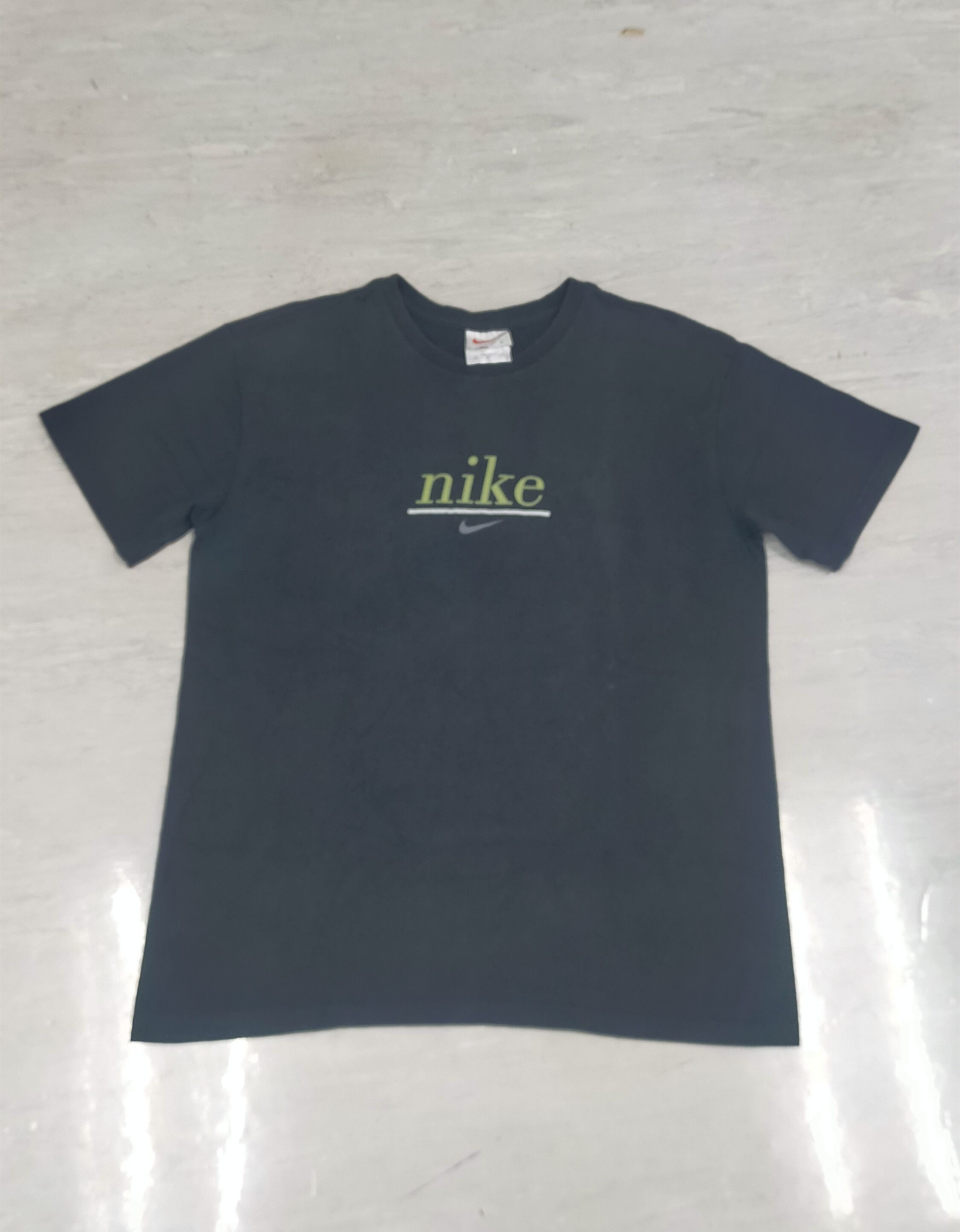 Nike Vintage 90s Nike T-shirts Size US L / EU 52-54 / 3 - 1 Thumbnail