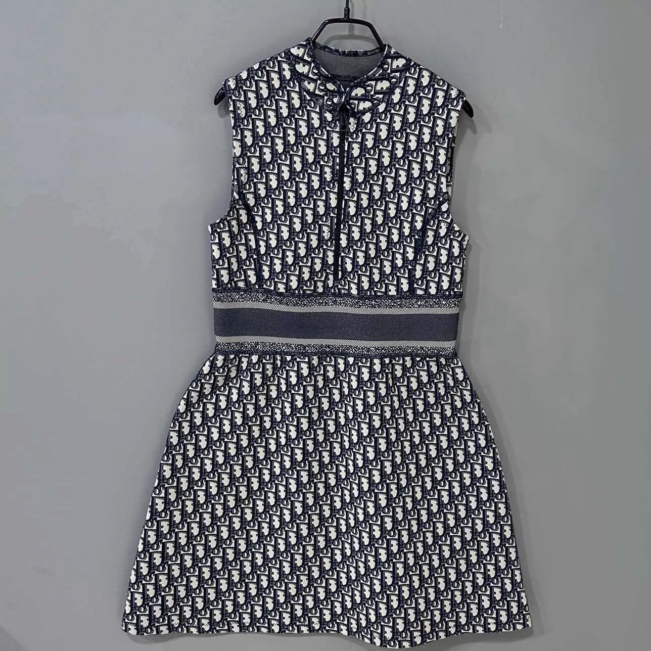 Dior Dior Oblique Sleeveless Logo Dress Women's 38 Size S / US 4 / IT 40 - 1 Thumbnail