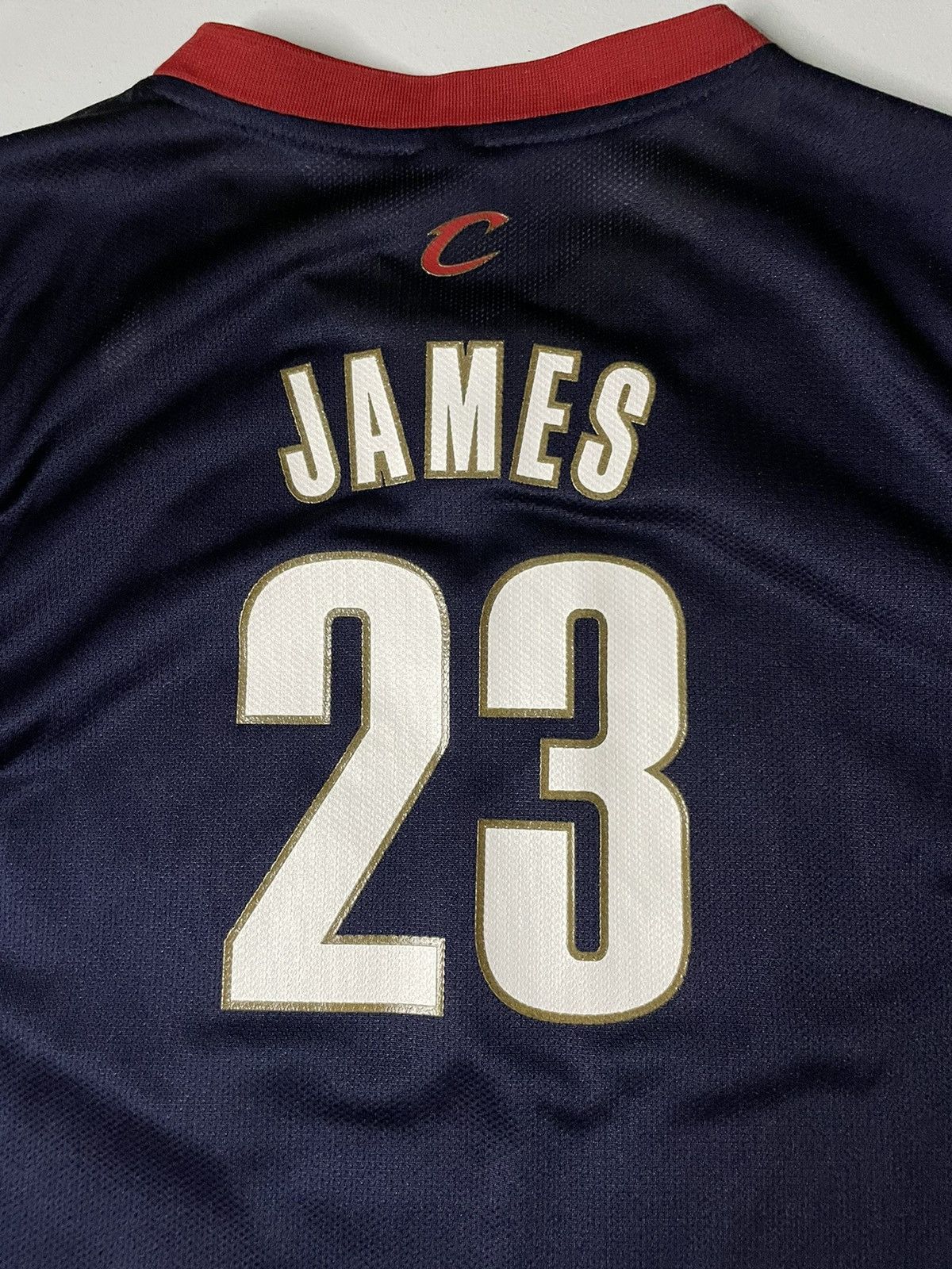 NBA × Vintage Vintage Y2K LeBron James Cleveland Cavalier NBA youth Jersey Size US M / EU 48-50 / 2 - 6 Thumbnail