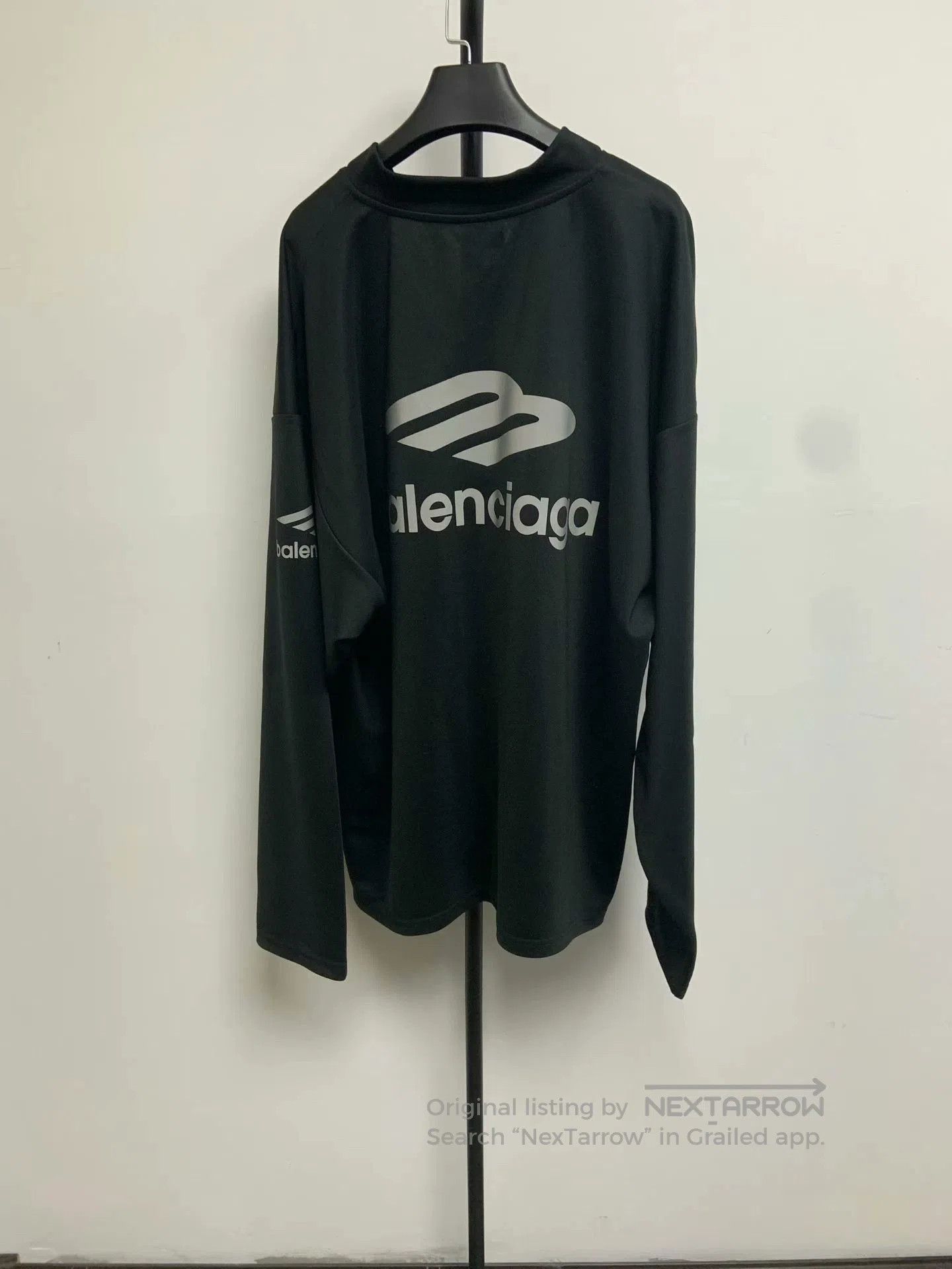 Balenciaga Balenciaga Men's Oversized V-Neck Ski Jacket. Size US XXS / EU 40 - 2 Thumbnail