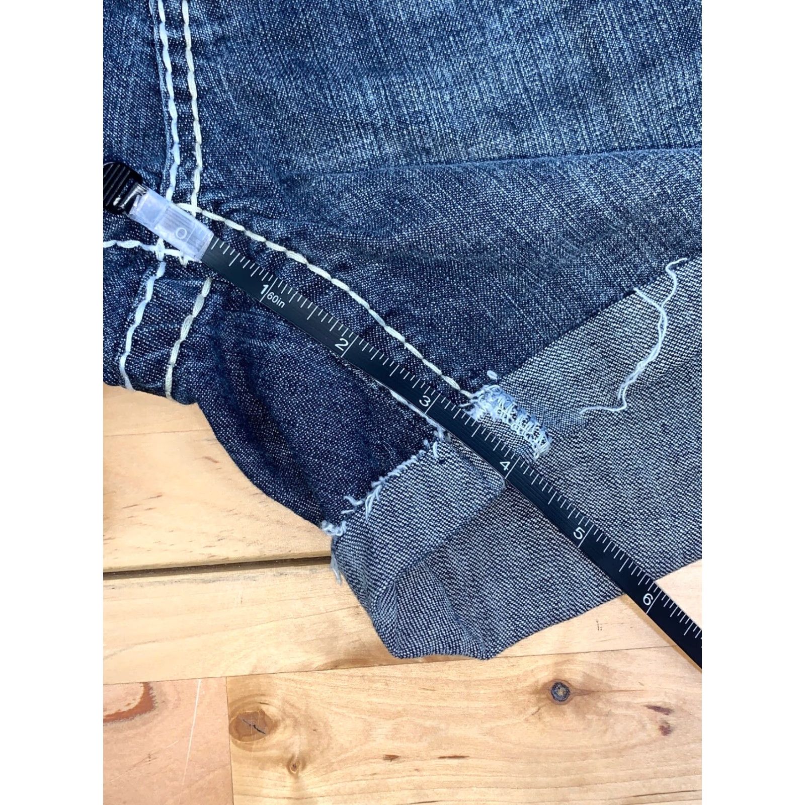 Vintage Amethyst Low Rise Cut Off Jean Shorts Juniors Size 9 Distressed #2527 Size 24" / US 00 / IT 34 - 5 Thumbnail