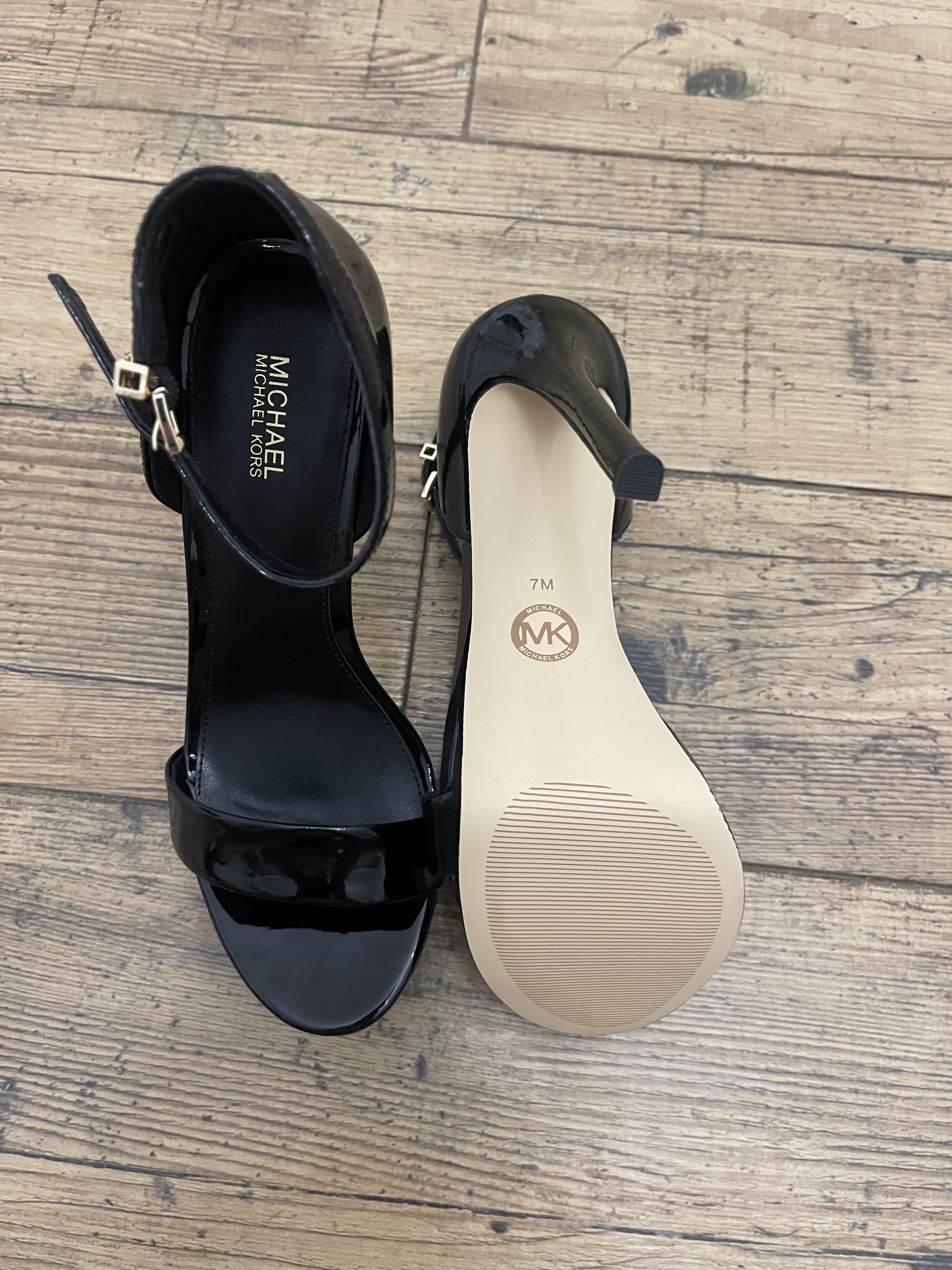 Michael Kors Jordan Platform Sandal Size US 7 / IT 37 - 8 Thumbnail