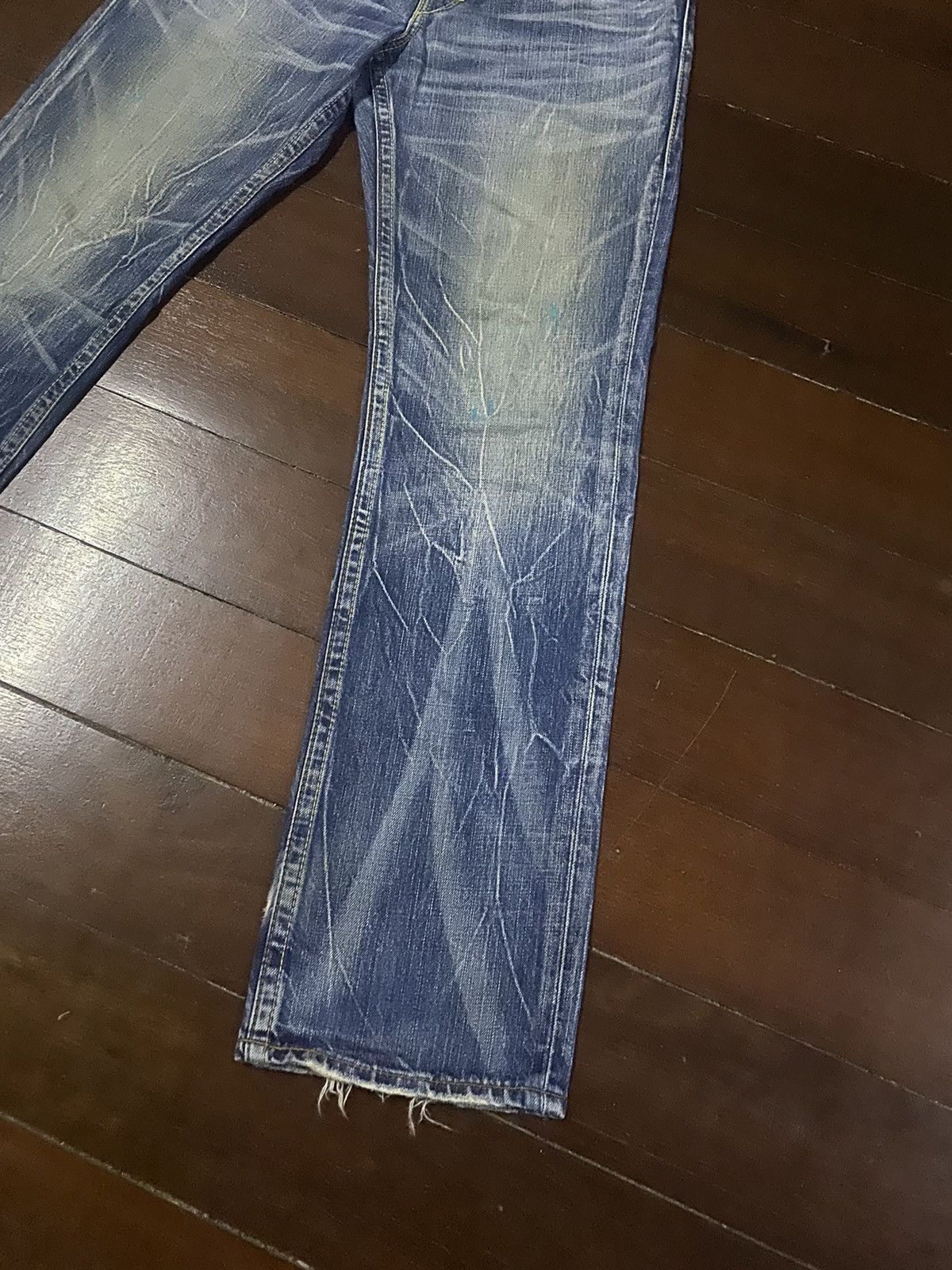 Levi's Fire 🔥 LEVIS 502 mud wash dirty distressed claw mark Size US 32 / EU 48 - 14 Thumbnail