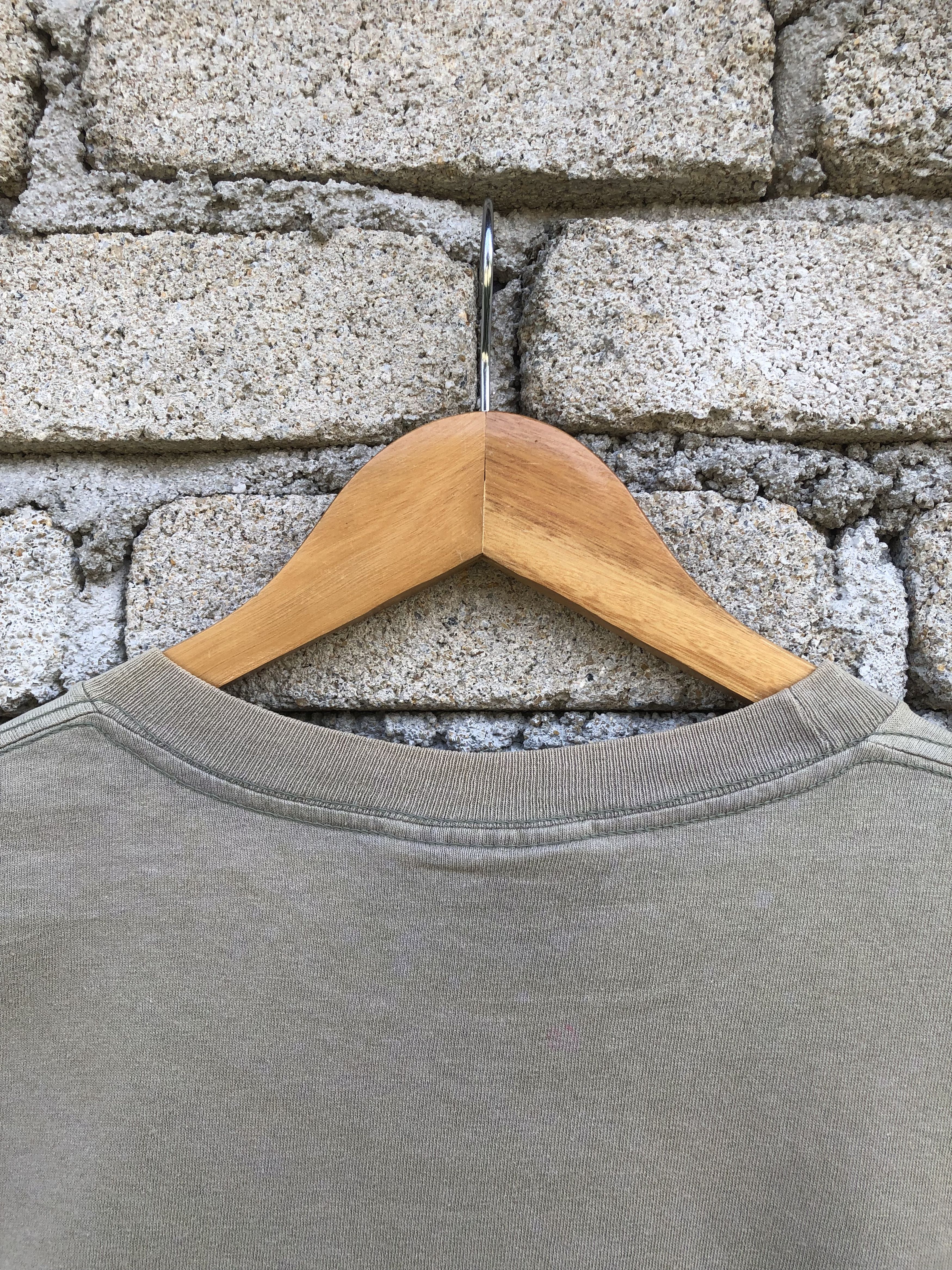 Vintage Vintage Converse Single Pocket USA Tshirt Size US L / EU 52-54 / 3 - 7 Thumbnail