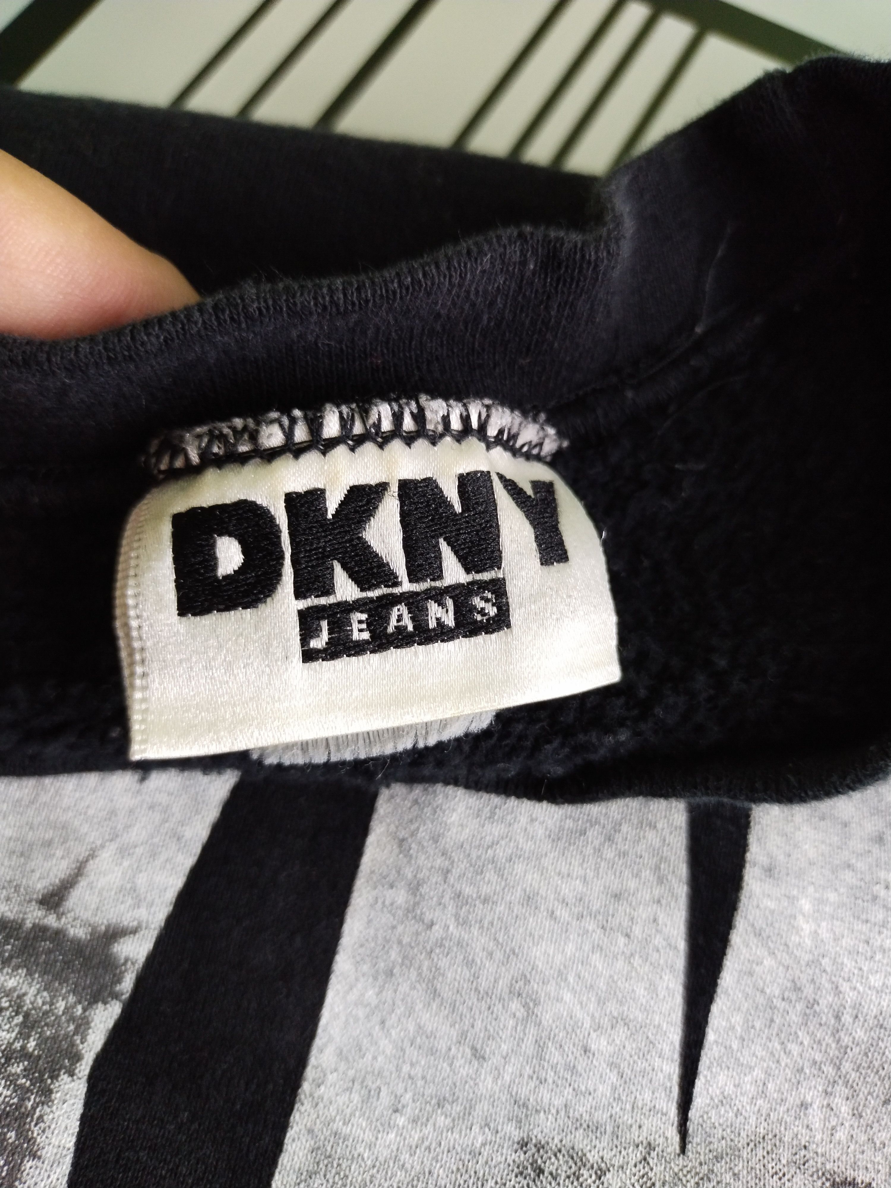 DKNY × Vintage Vintage DKNY New York Sweatshirt Size US M / EU 48-50 / 2 - 7 Thumbnail