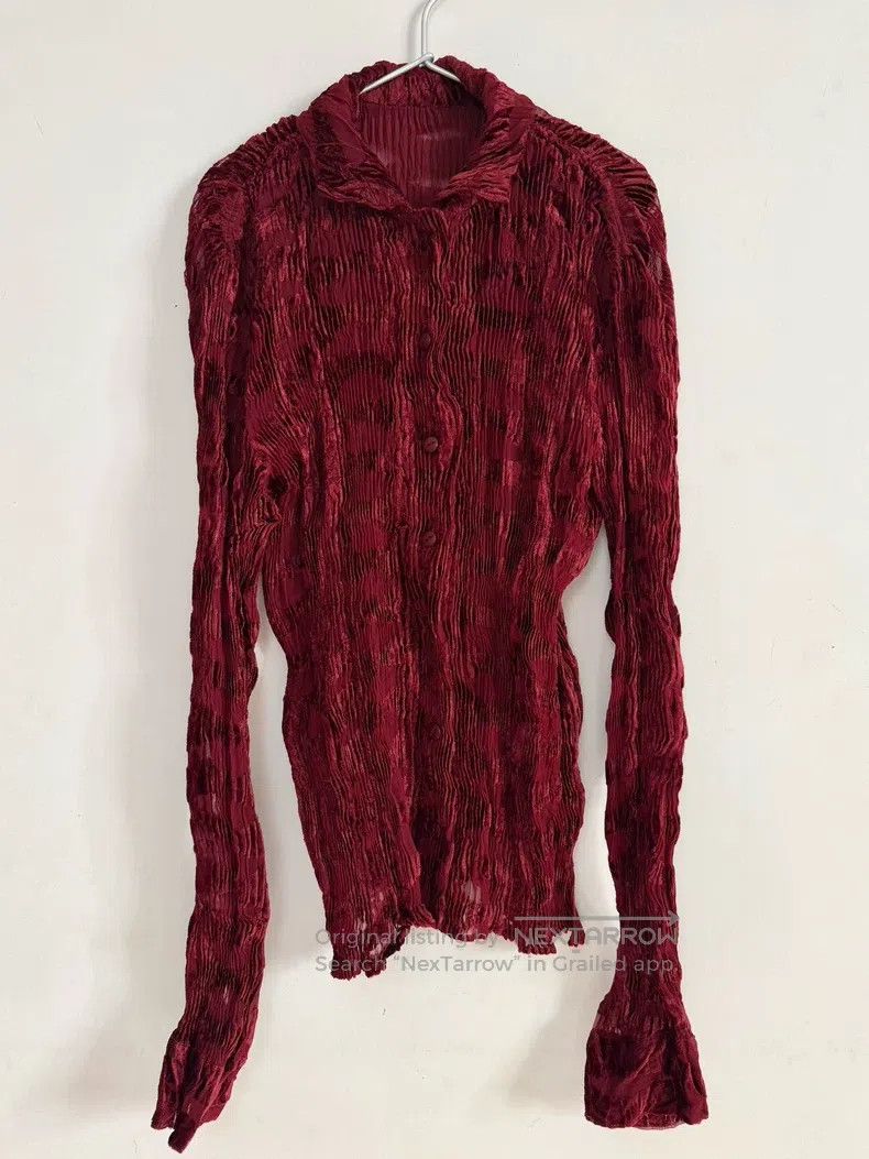 Issey Miyake Issey Miyake Velvet Pleated Top Size M / US 6-8 / IT 42-44 - 2 Thumbnail