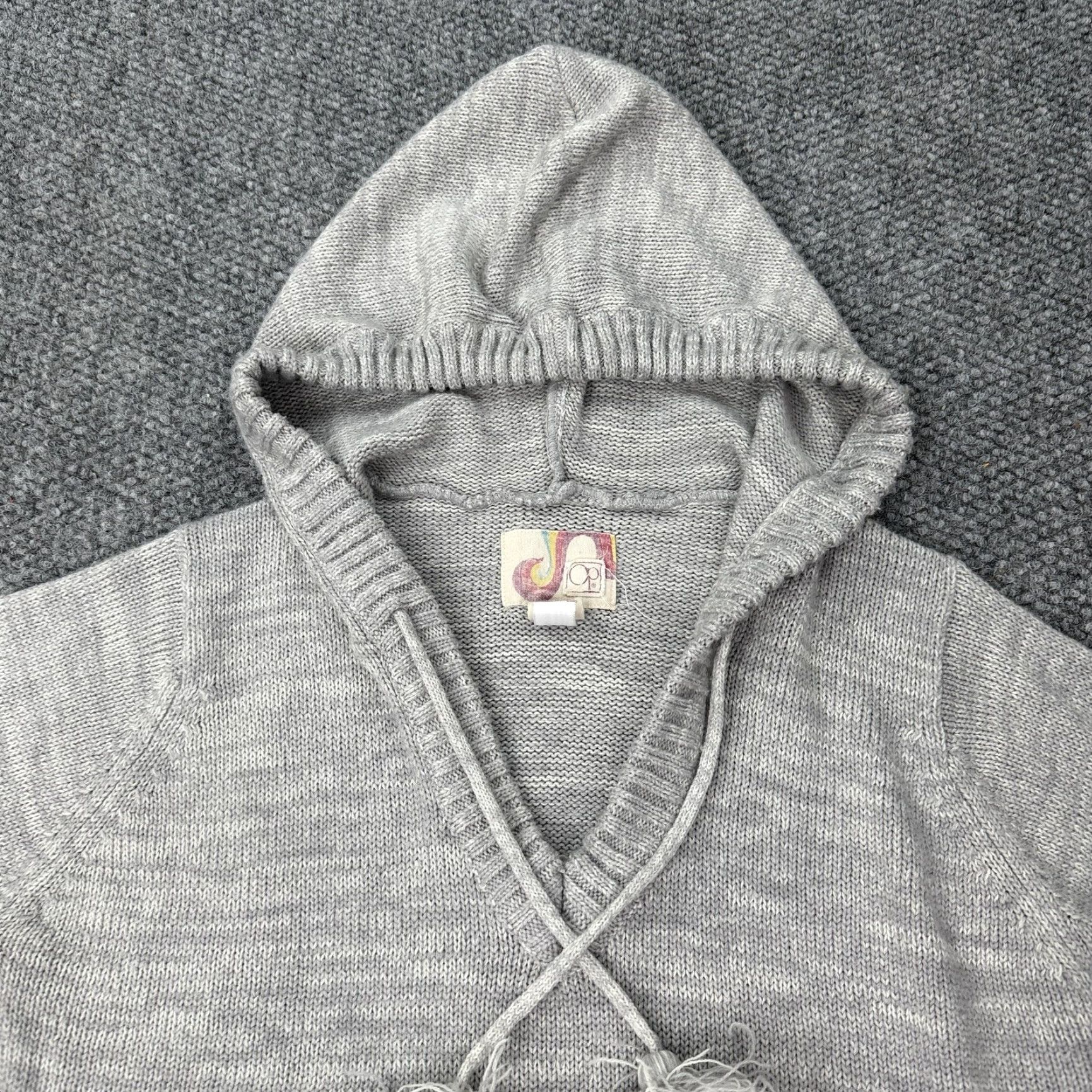 Ocean Pacific VINTAGE Ocean Pacific Hoodie Sweater Womens Juniors XL Gray Pom Pom Tassel OP Size XL / US 12-14 / IT 48-50 - 4 Thumbnail