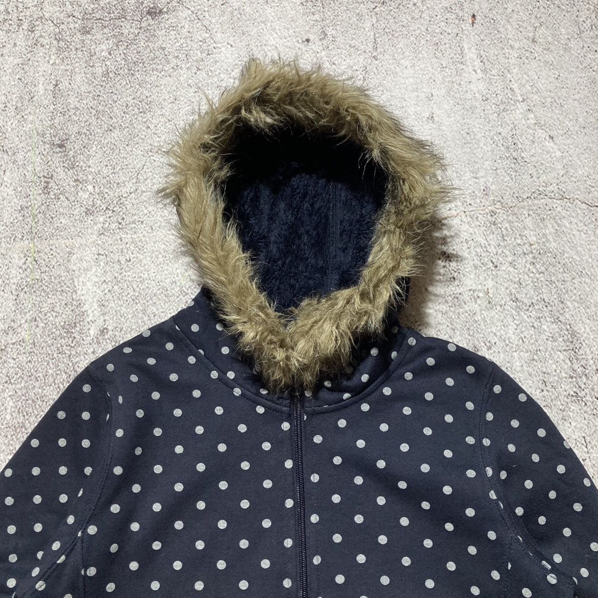 Japanese Brand 2000s GU Polkadot Motif Fur Ziphoodie Navy Lgb Ifsixwasnine Size US M / EU 48-50 / 2 - 3 Thumbnail
