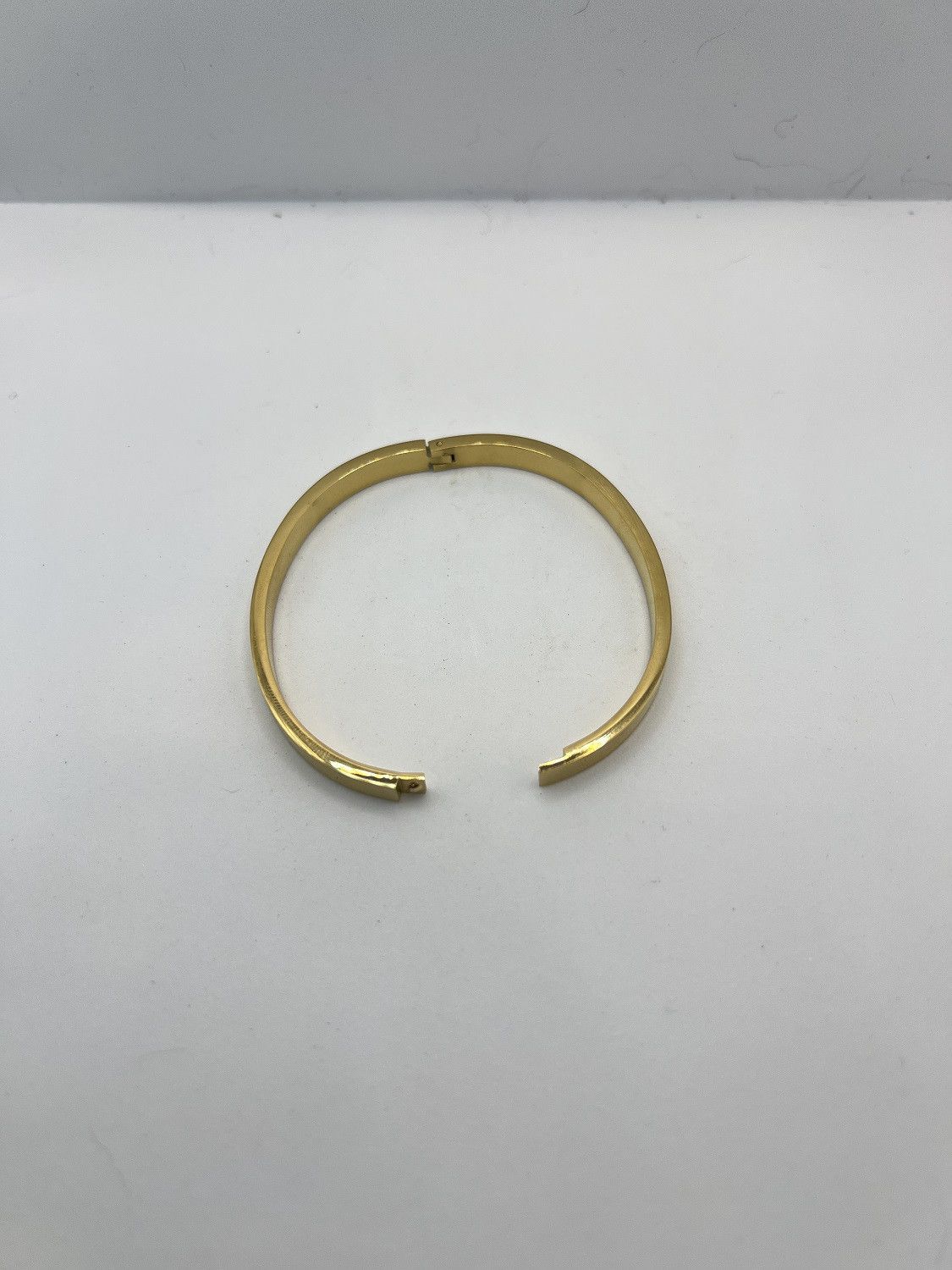 Jewelry Simple Gold Stainless Steel Bangle Bracelet Size ONE SIZE - 4 Thumbnail