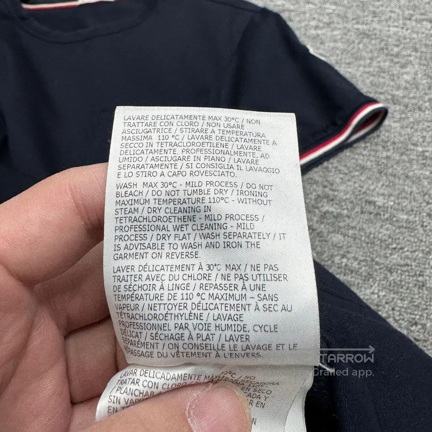 Moncler Moncler Pocketed short-sleeved shirt| Size US M / EU 48-50 / 2 - 4 Thumbnail
