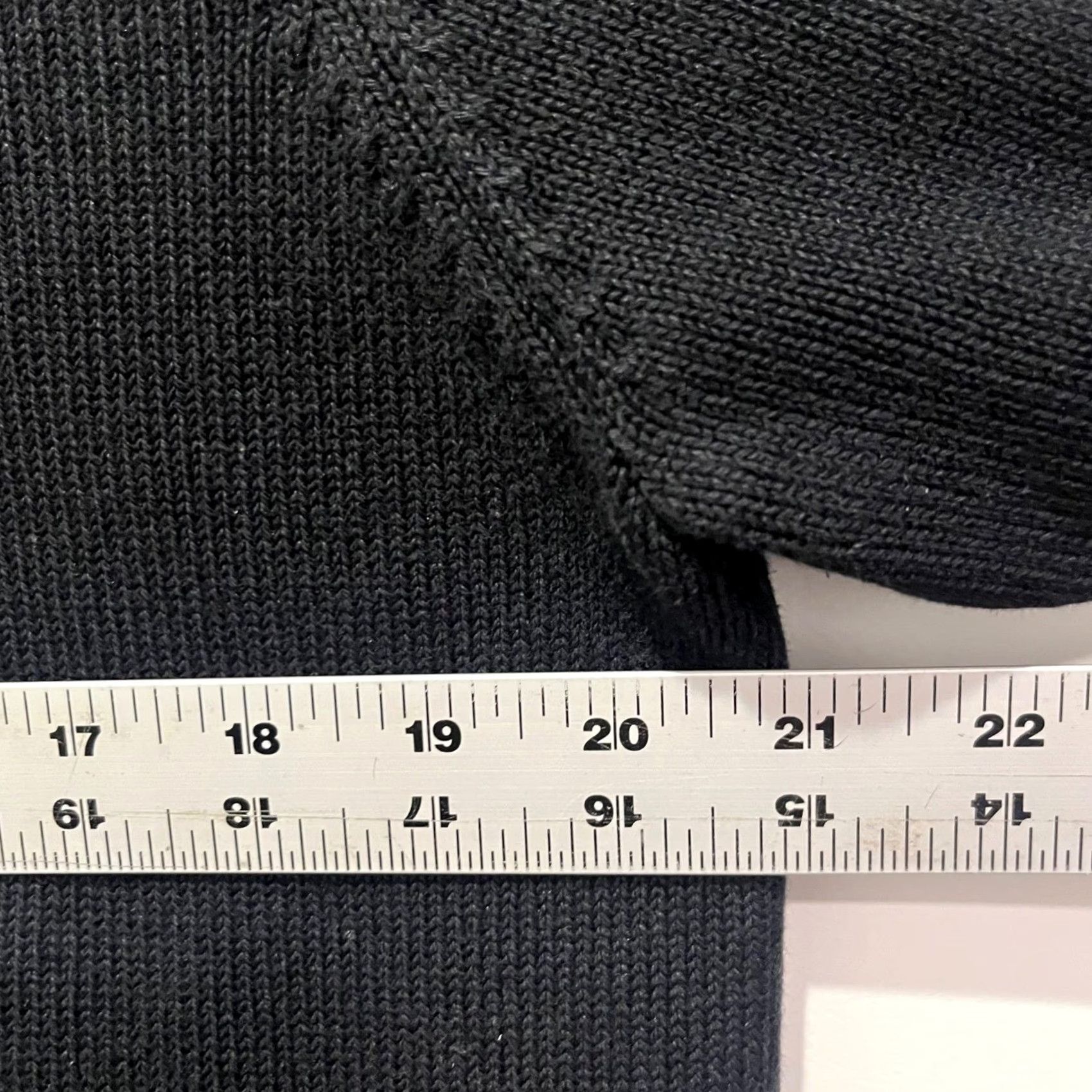 Victorinox Victorinox Swiss Army Mens Black Cotton Blend Ribbed Shoulder Sweater Size M Size US M / EU 48-50 / 2 - 5 Thumbnail