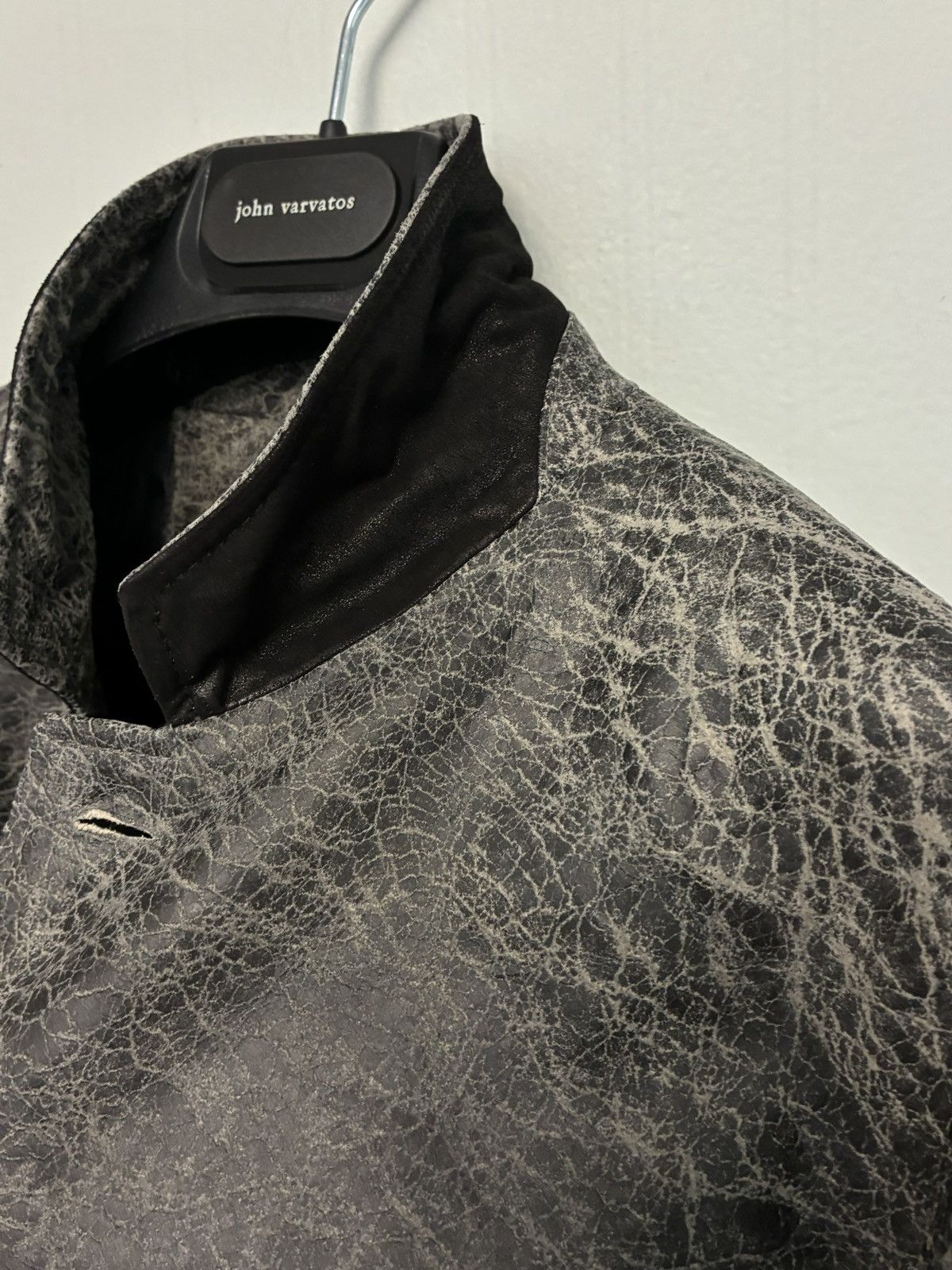 John Varvatos Woodward Multibutton Suede Jacket EU 48 USA 38 Size US M / EU 48-50 / 2 - 11 Thumbnail