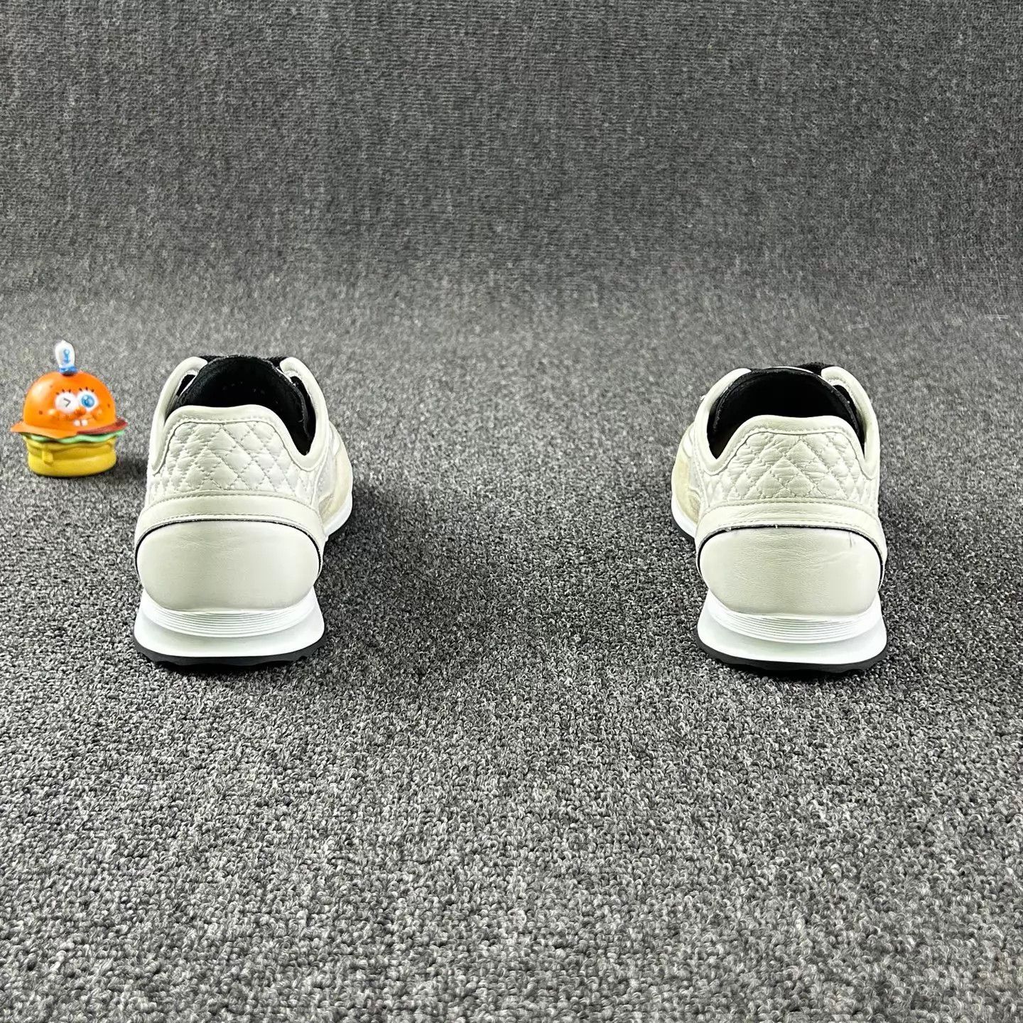 Chanel Chanel 25P White Leather Training Shoe 37 Size US 6.5 / IT 36.5 - 5 Thumbnail