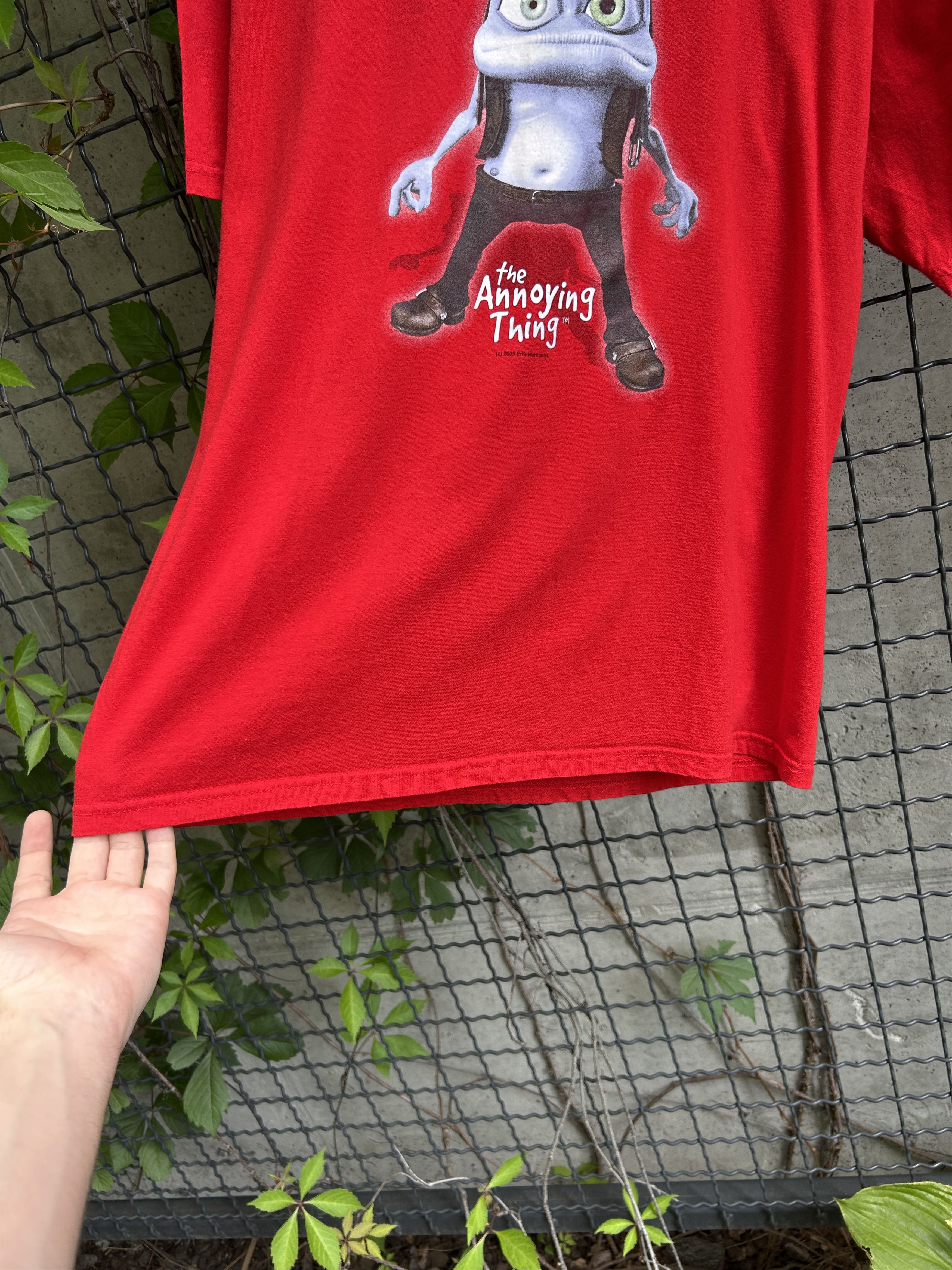 Band Tees Vintage 2005 Crazy Frog The Annoying Thing Music T-shirt Size US M / EU 48-50 / 2 - 4 Thumbnail