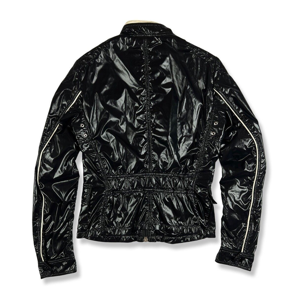 Moncler Moncler Vintage biker light jacket Size M / US 6-8 / IT 42-44 - 2 Thumbnail