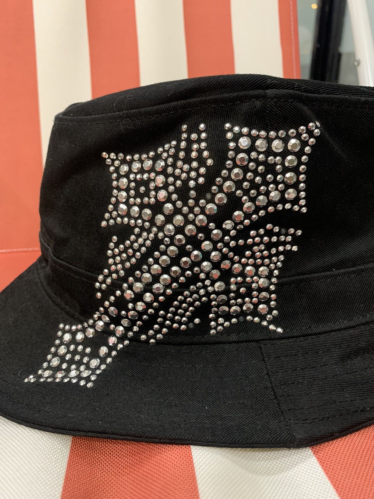 Other Hat if six was nine Size ONE SIZE - 2 Thumbnail