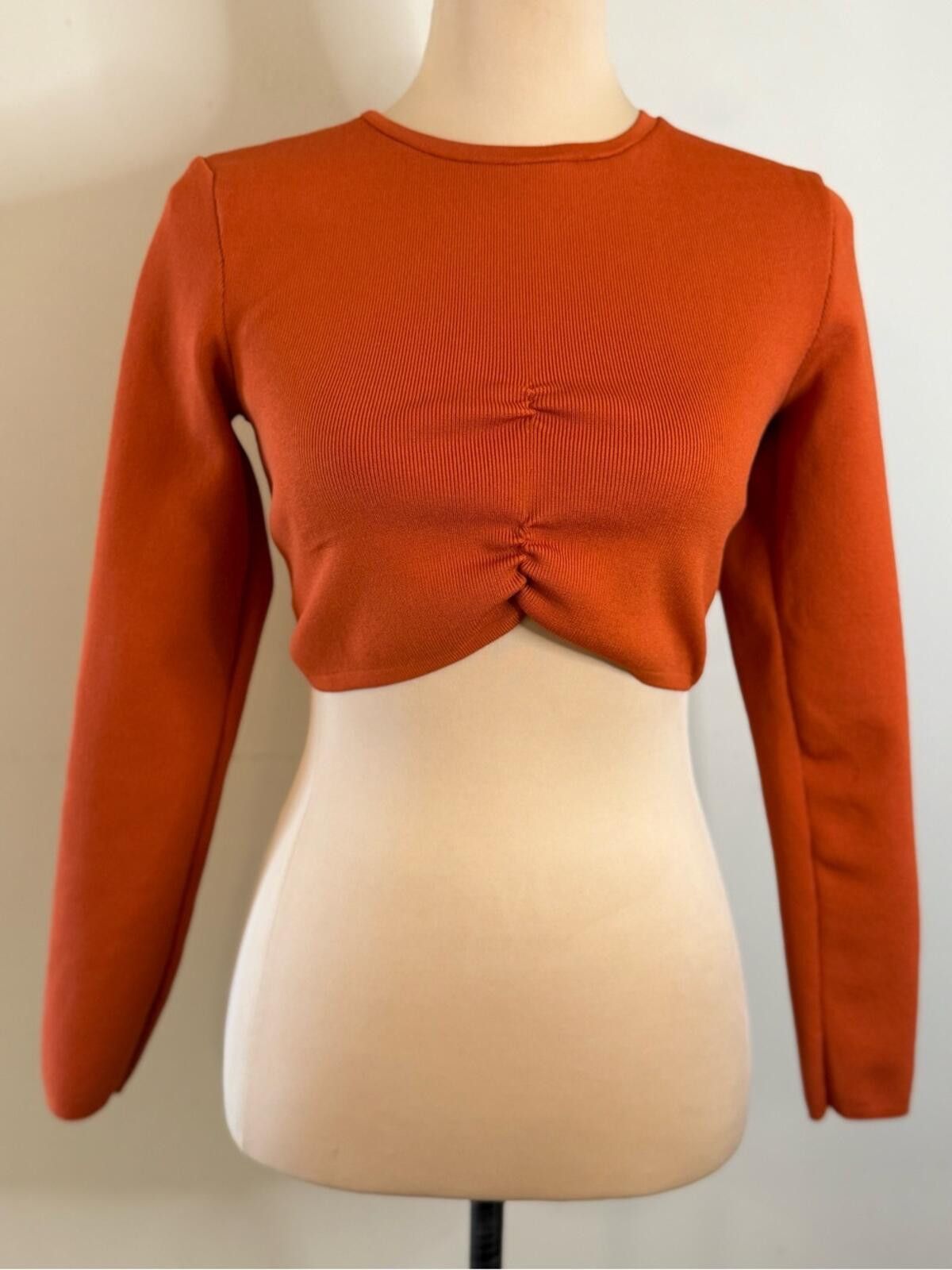 Zara Zara burnt orange long sleeve cropped sweater top SZ SM Size S / US 4 / IT 40 - 1 Thumbnail