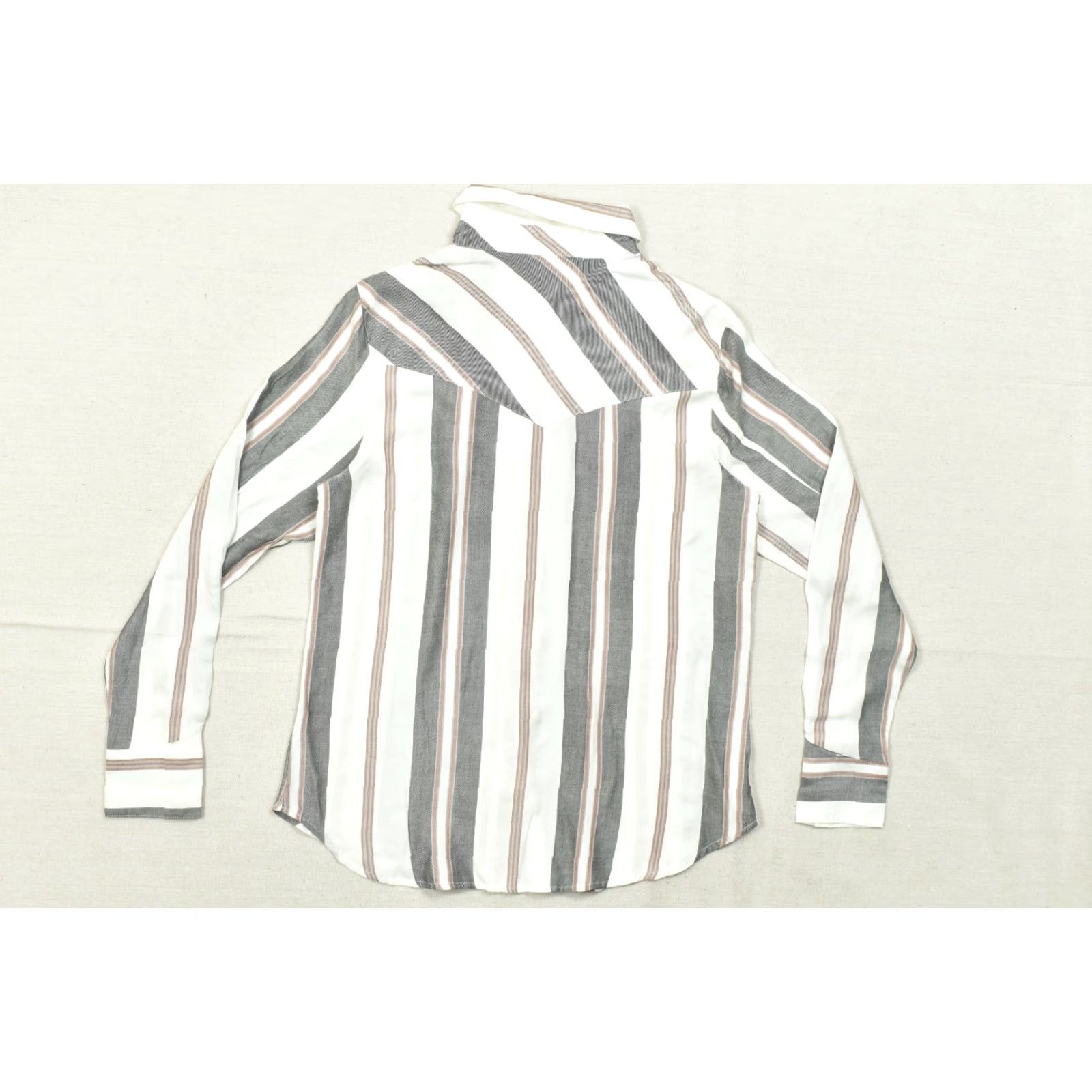 Denime VINTAGE Cruel Denim Women's L Striped Western Snap Button Down Rayon Shirt Gray White Size L / US 10 / IT 46 - 8 Thumbnail
