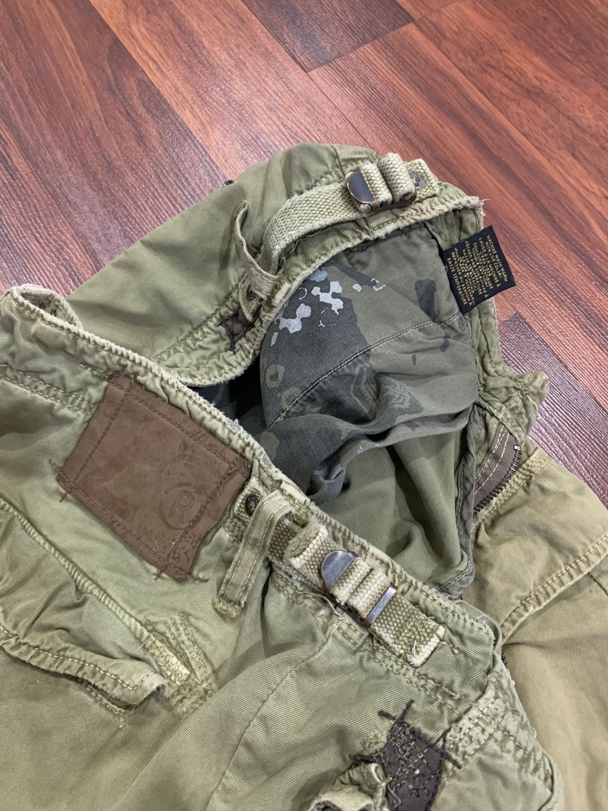 Japanese Brand Z-Brand Embroidered Tiger Cargo Size US 34 / EU 50 - 11 Thumbnail