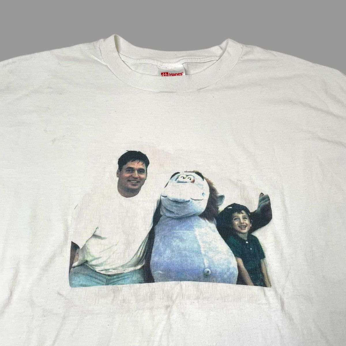 Vintage Vintage 90s family photograph t shirt Size US XL / EU 56 / 4 - 2 Thumbnail