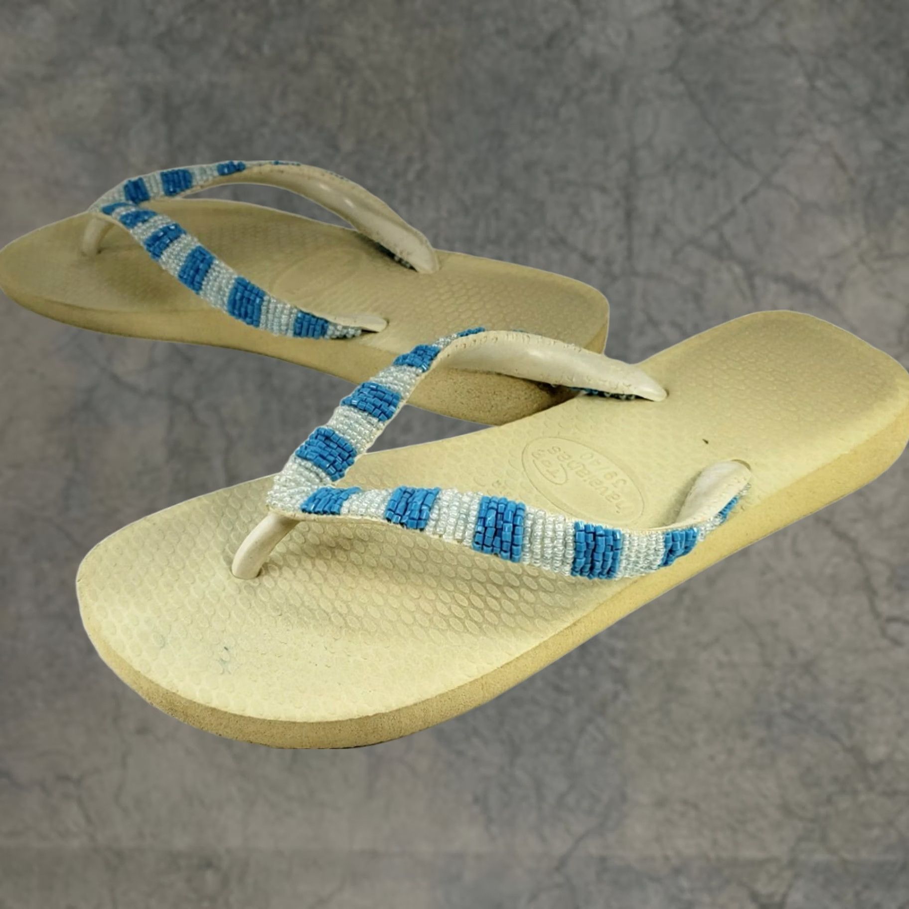 Vintage VINTAGE? No — Havaianas Flip Flops Women’s US Sz 7/8 Blue White Beaded Straps Sandal Women 7/8 Blue White Beaded Straps Casual Comfort Size US 7 / IT 37 - 1 Thumbnail