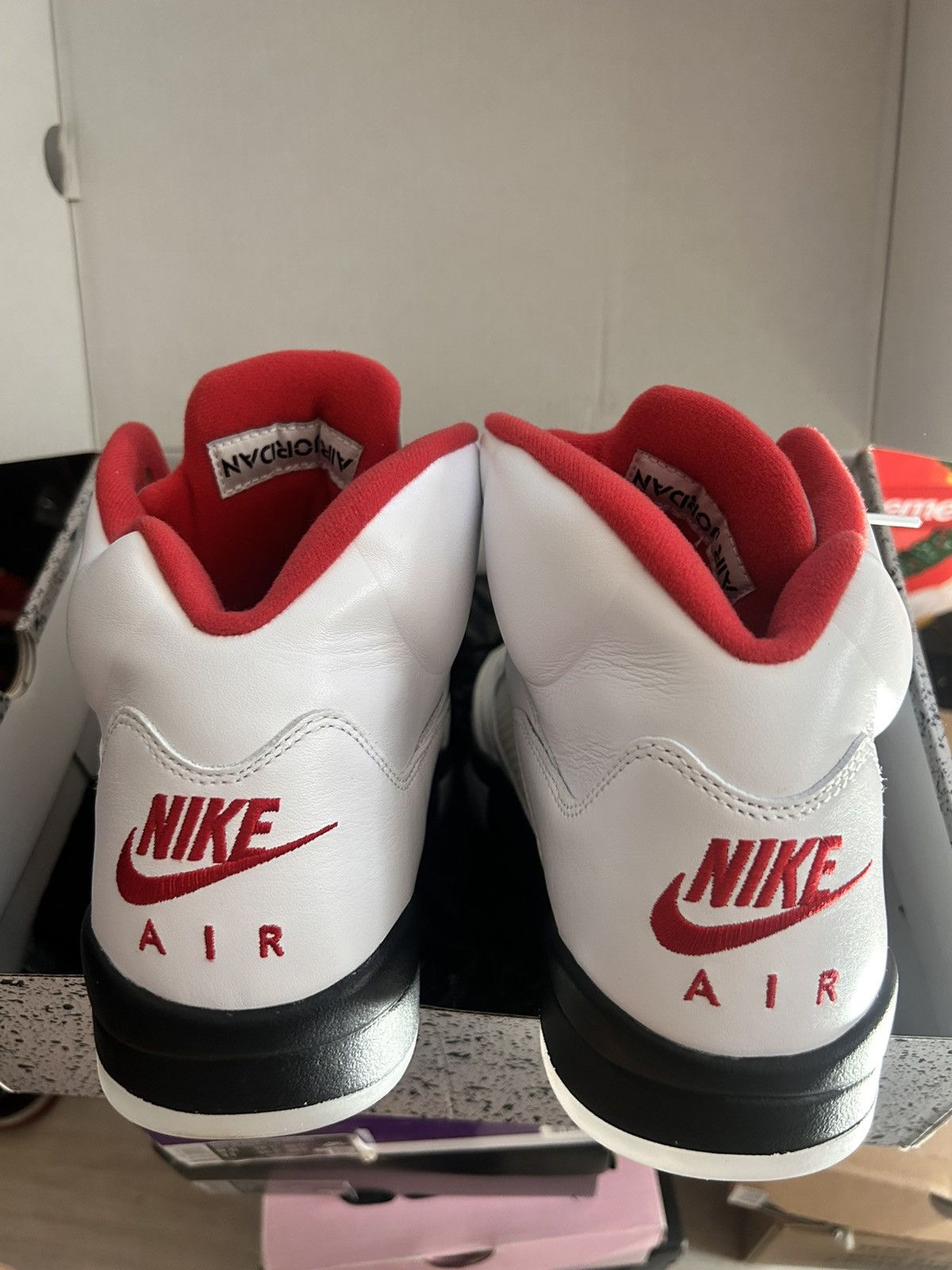Jordan Brand × Nike Nike Air Jordan 5 Retro ‘White Fire Red’ 2020 Size US 10 / EU 43 - 4 Thumbnail