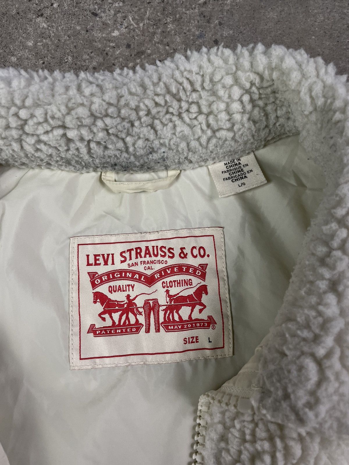 Levi's × Vintage Vintage Levis Y2K Teddy Fleece Jacket Size US L / EU 52-54 / 3 - 7 Thumbnail
